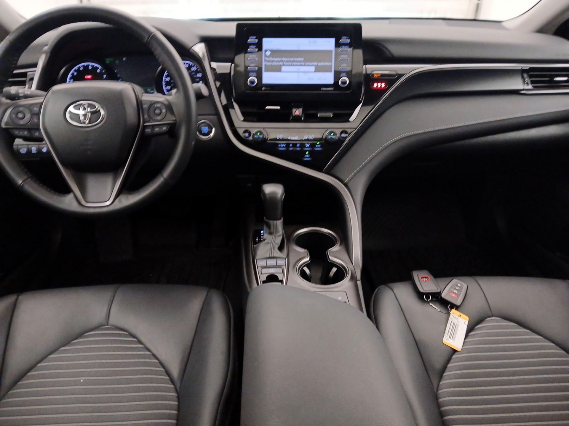 Thumbnail: 2024 Toyota Camry - 9