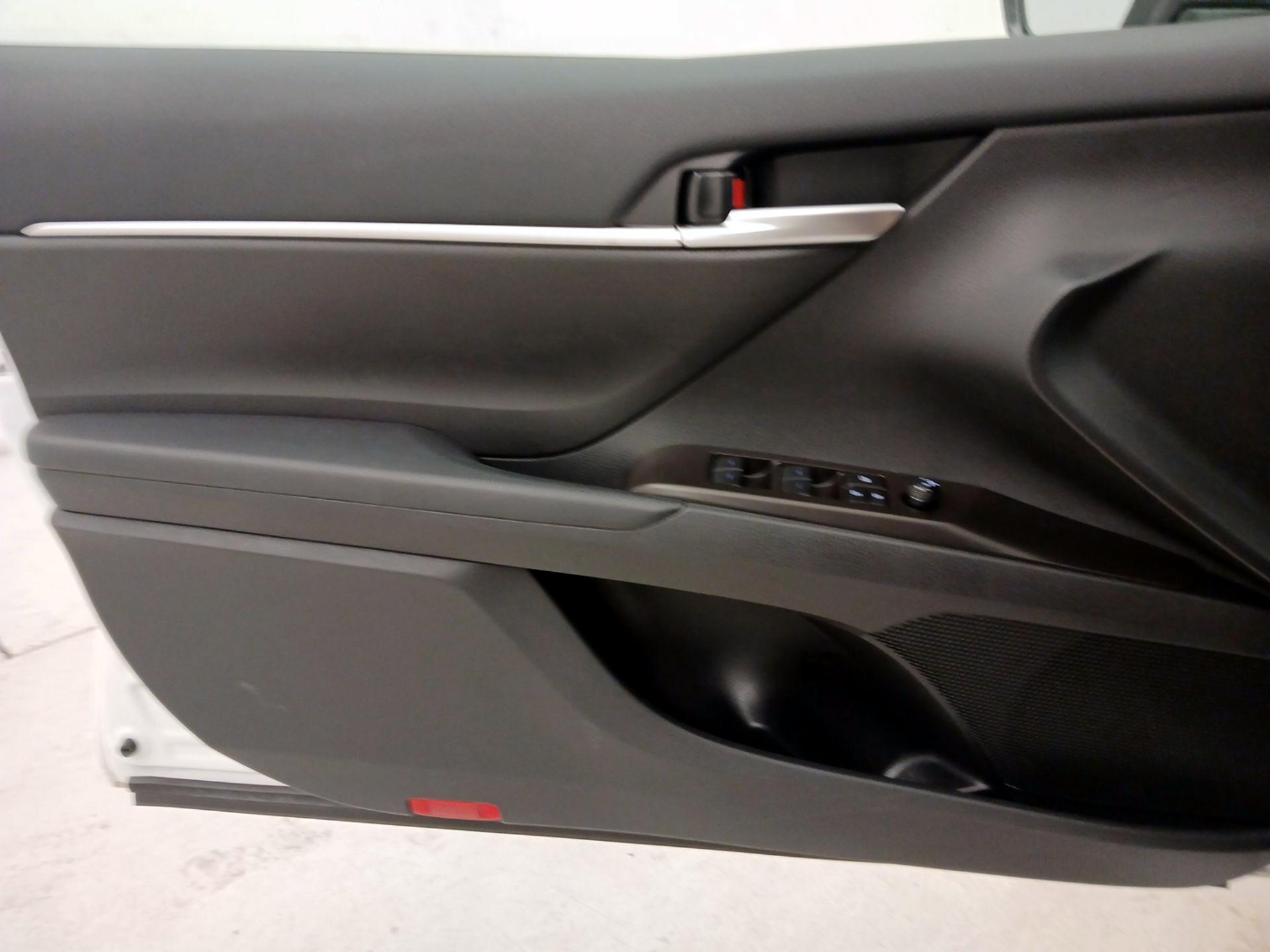 Thumbnail: 2024 Toyota Camry - 12