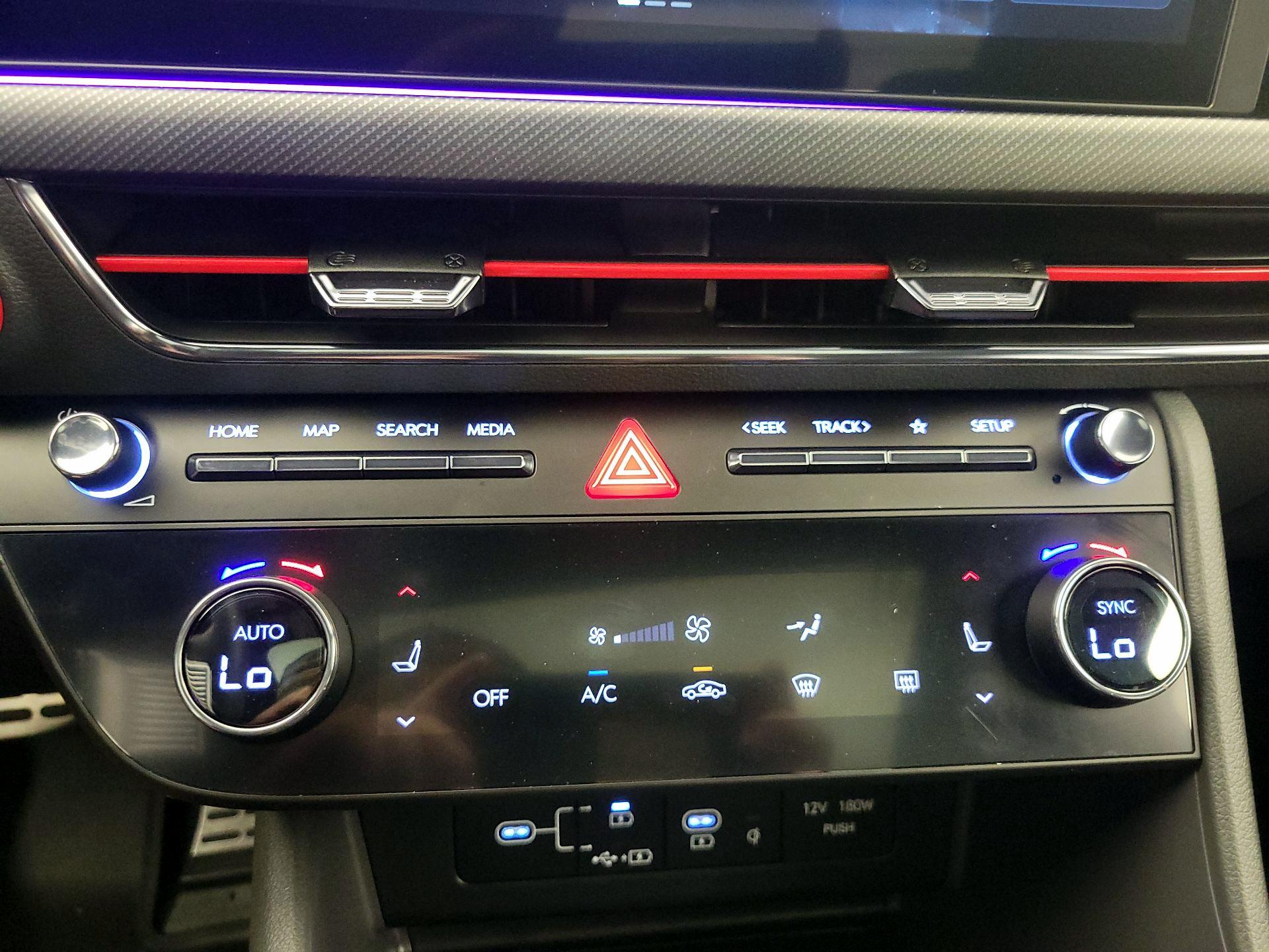 Thumbnail: 2024 Hyundai Sonata - 17
