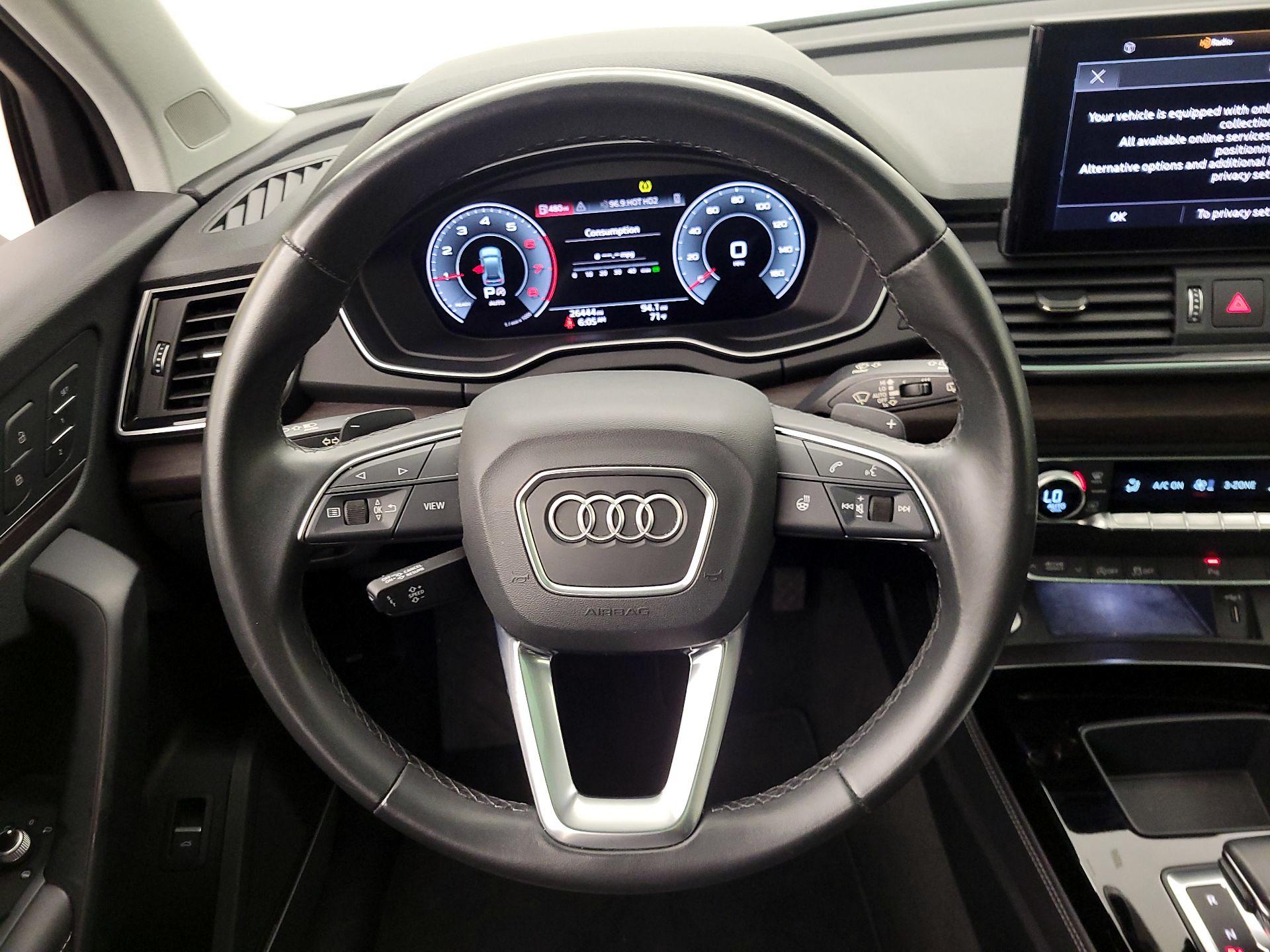 Thumbnail: 2022 Audi Q5 - 10
