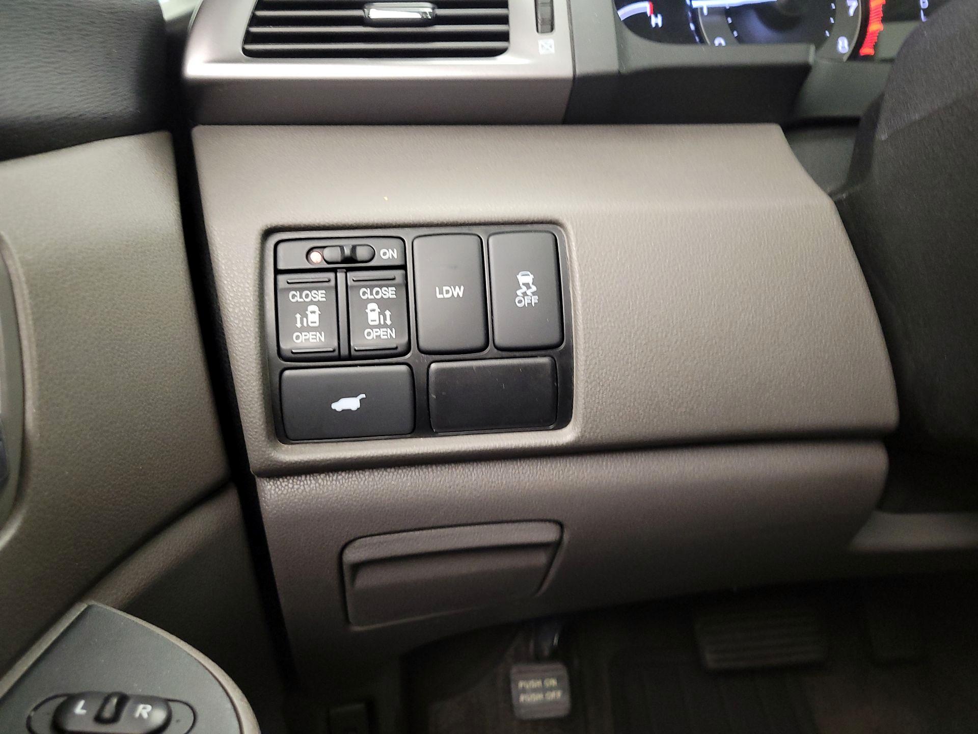 Thumbnail: 2014 Honda Odyssey - 13