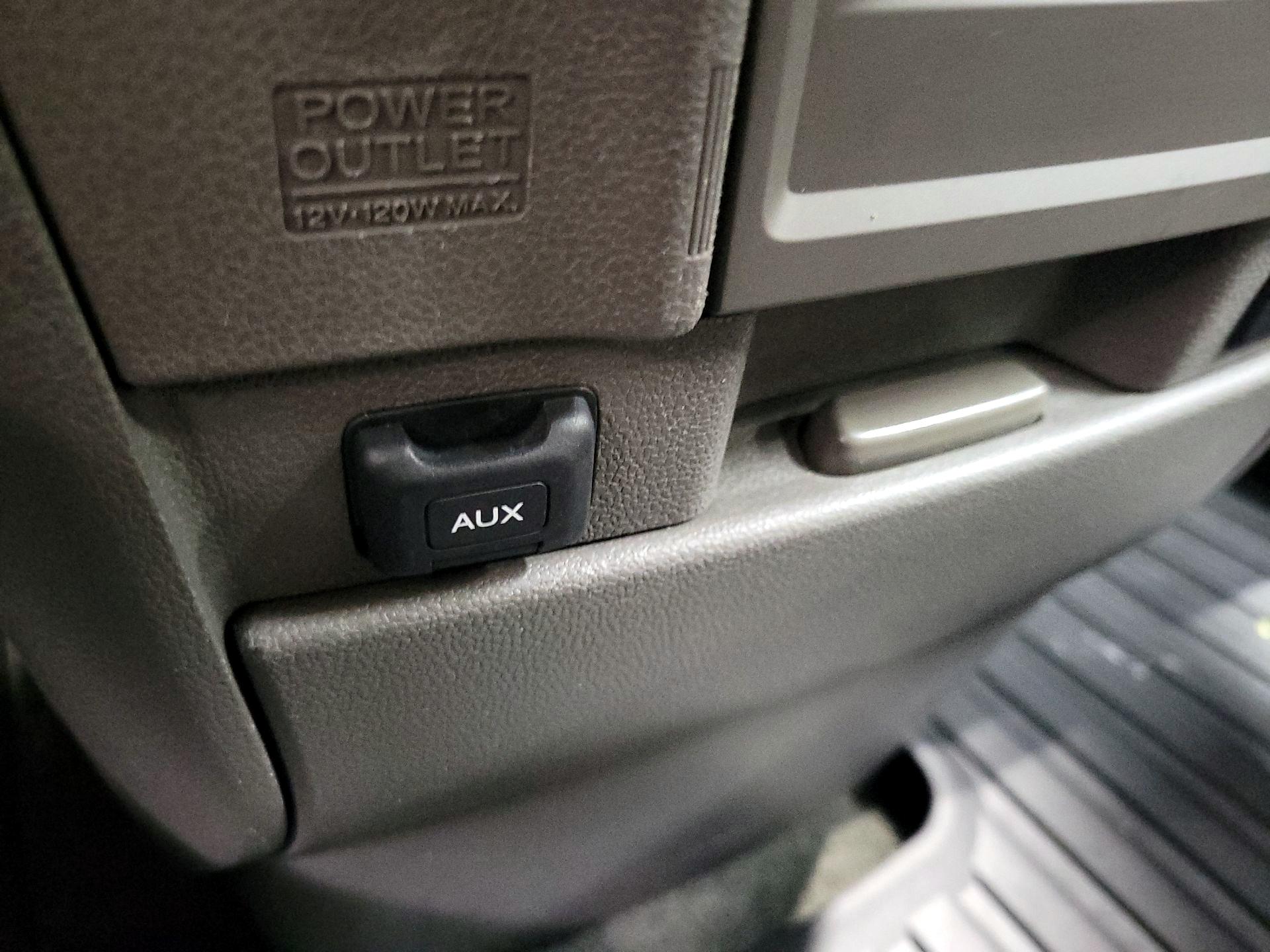 Thumbnail: 2014 Honda Odyssey - 18