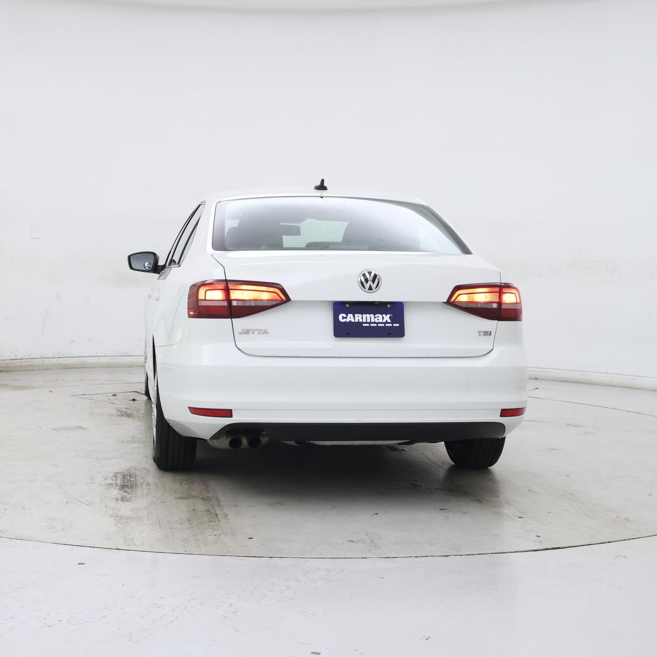 Thumbnail: 2016 Volkswagen Jetta - 6