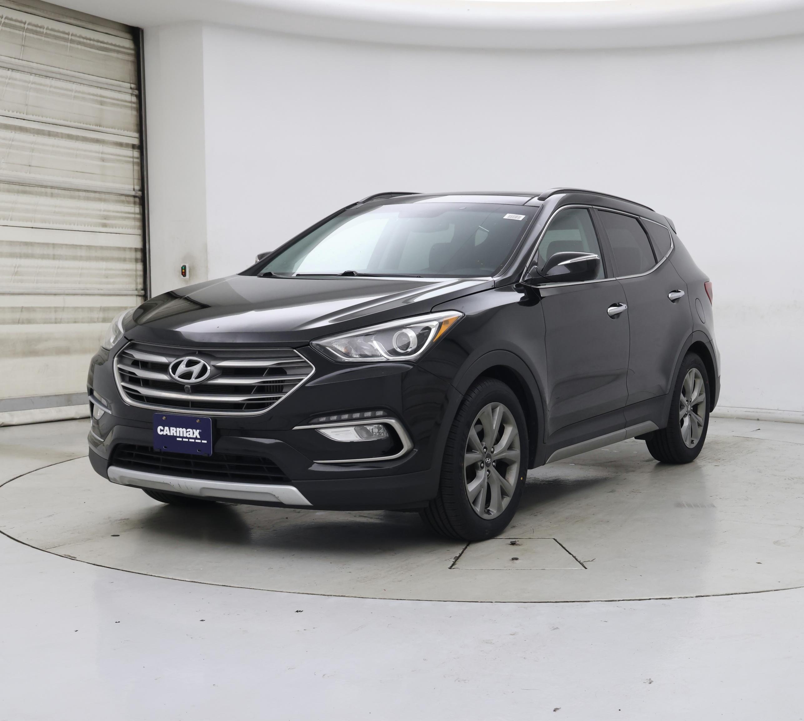 Thumbnail: 2017 Hyundai Santa Fe - 4