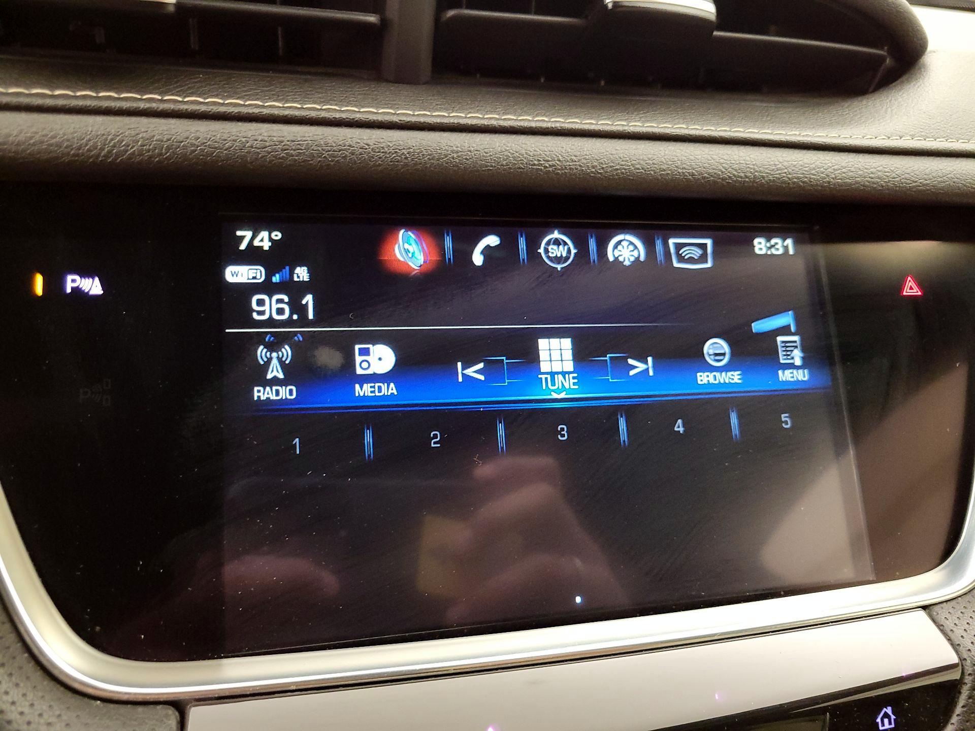 Thumbnail: 2019 Cadillac XT5 - 15