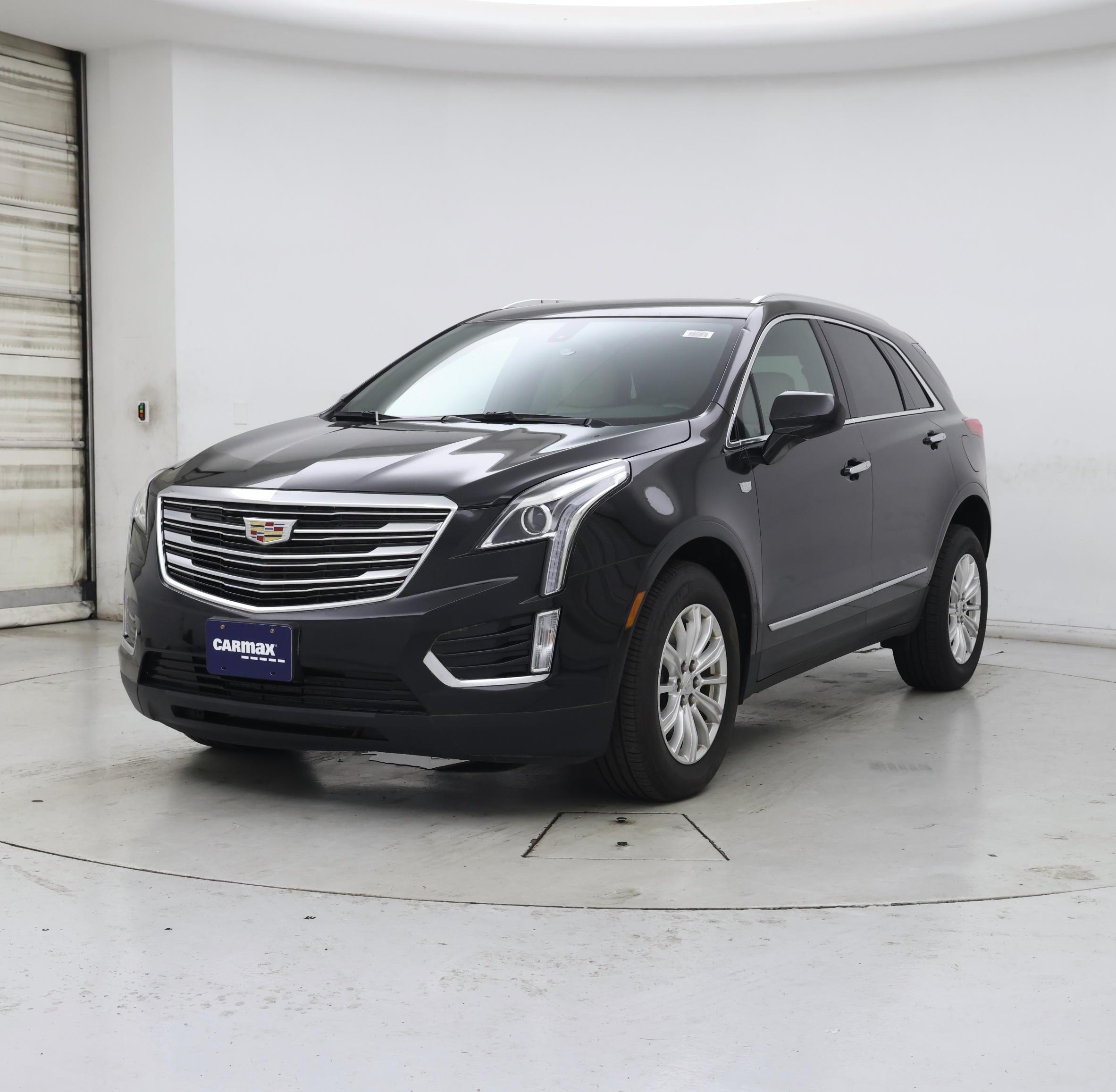Thumbnail: 2019 Cadillac XT5 - 4