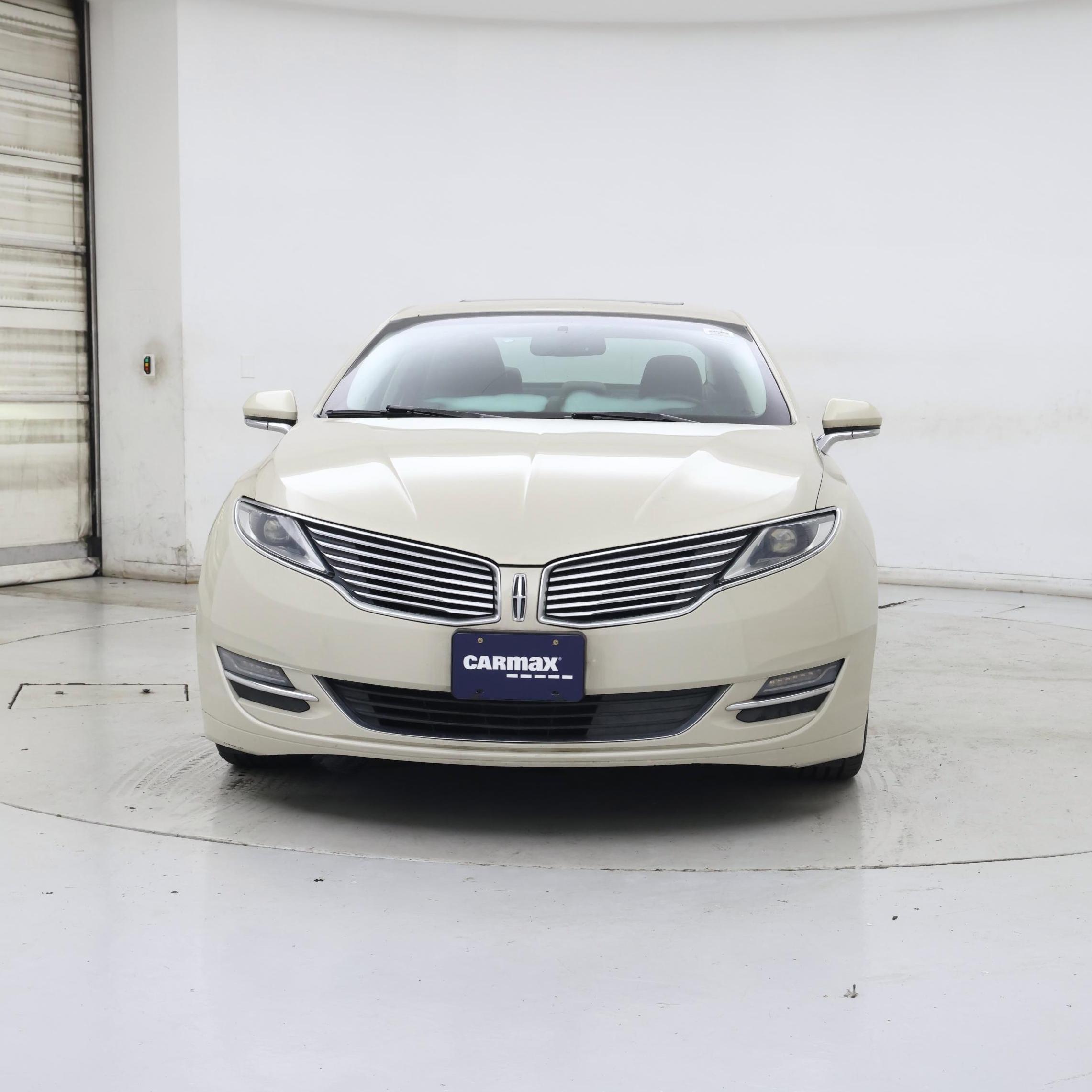 Thumbnail: 2015 Lincoln MKZ - 5