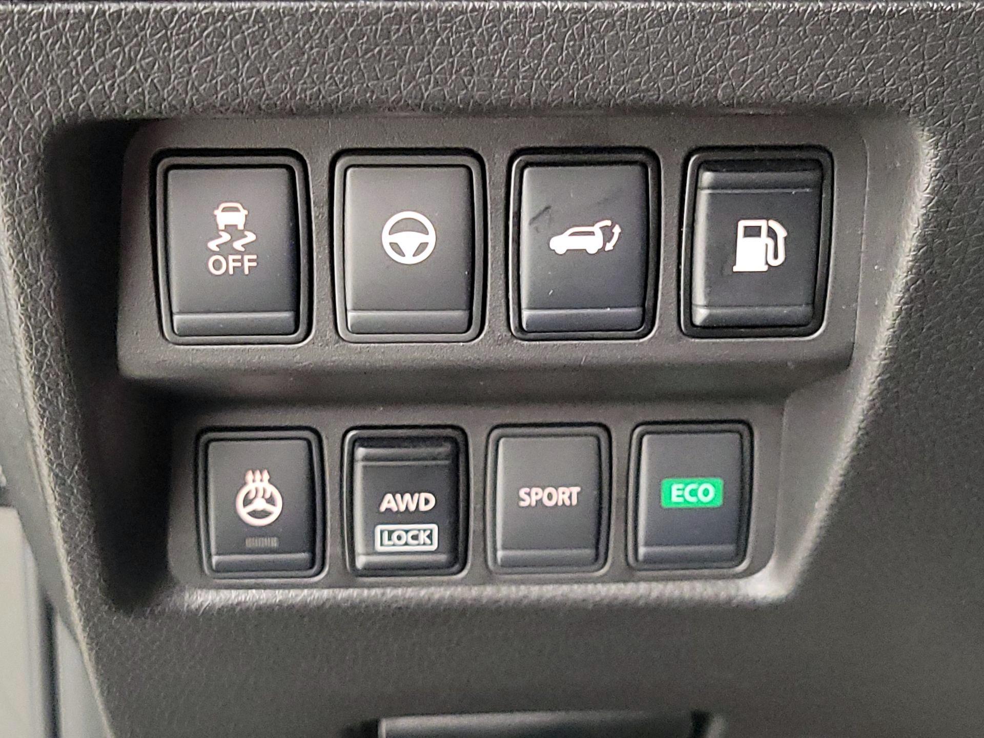 Thumbnail: 2019 Nissan Rogue - 13