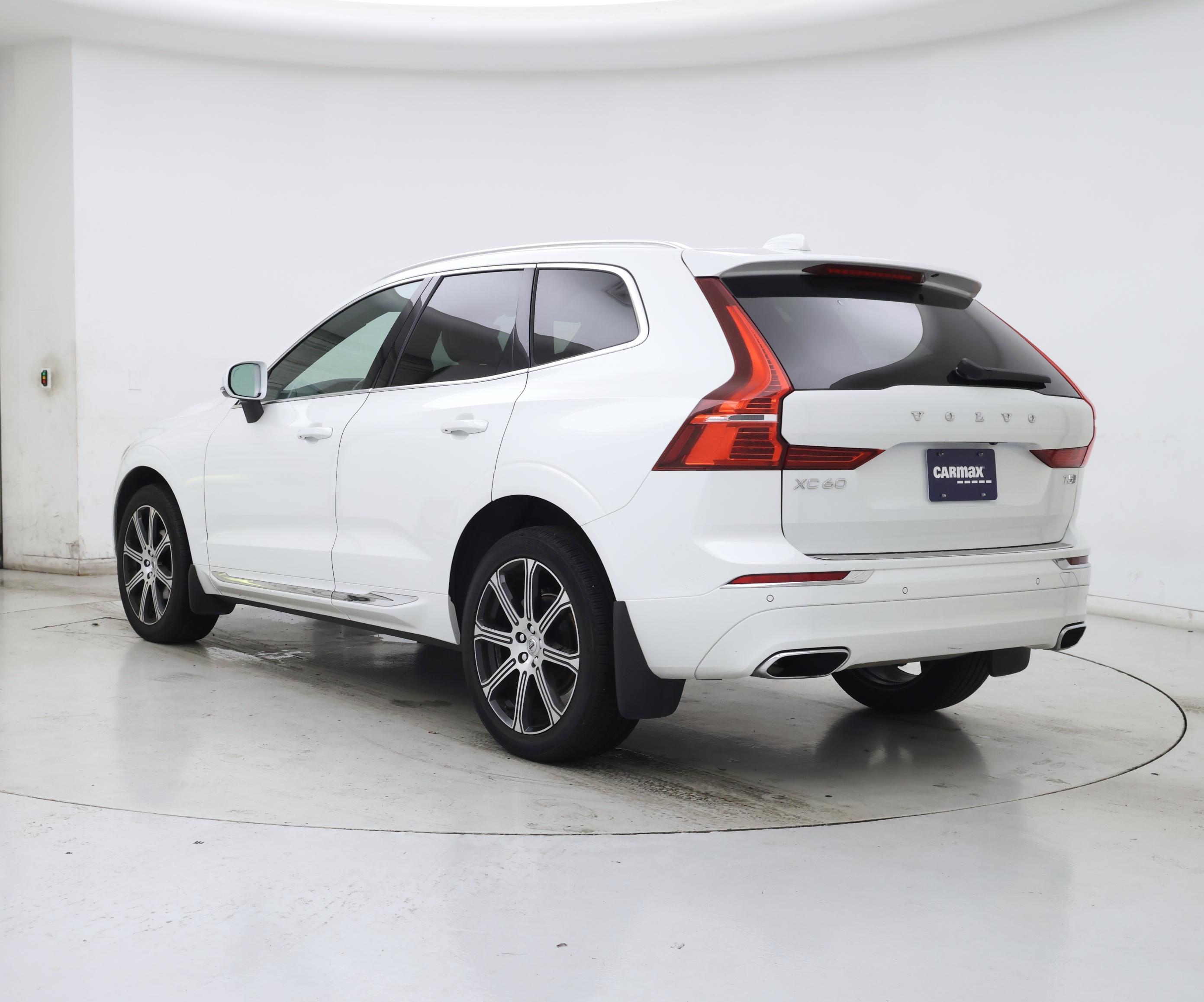 Thumbnail: 2021 Volvo XC60 - 2
