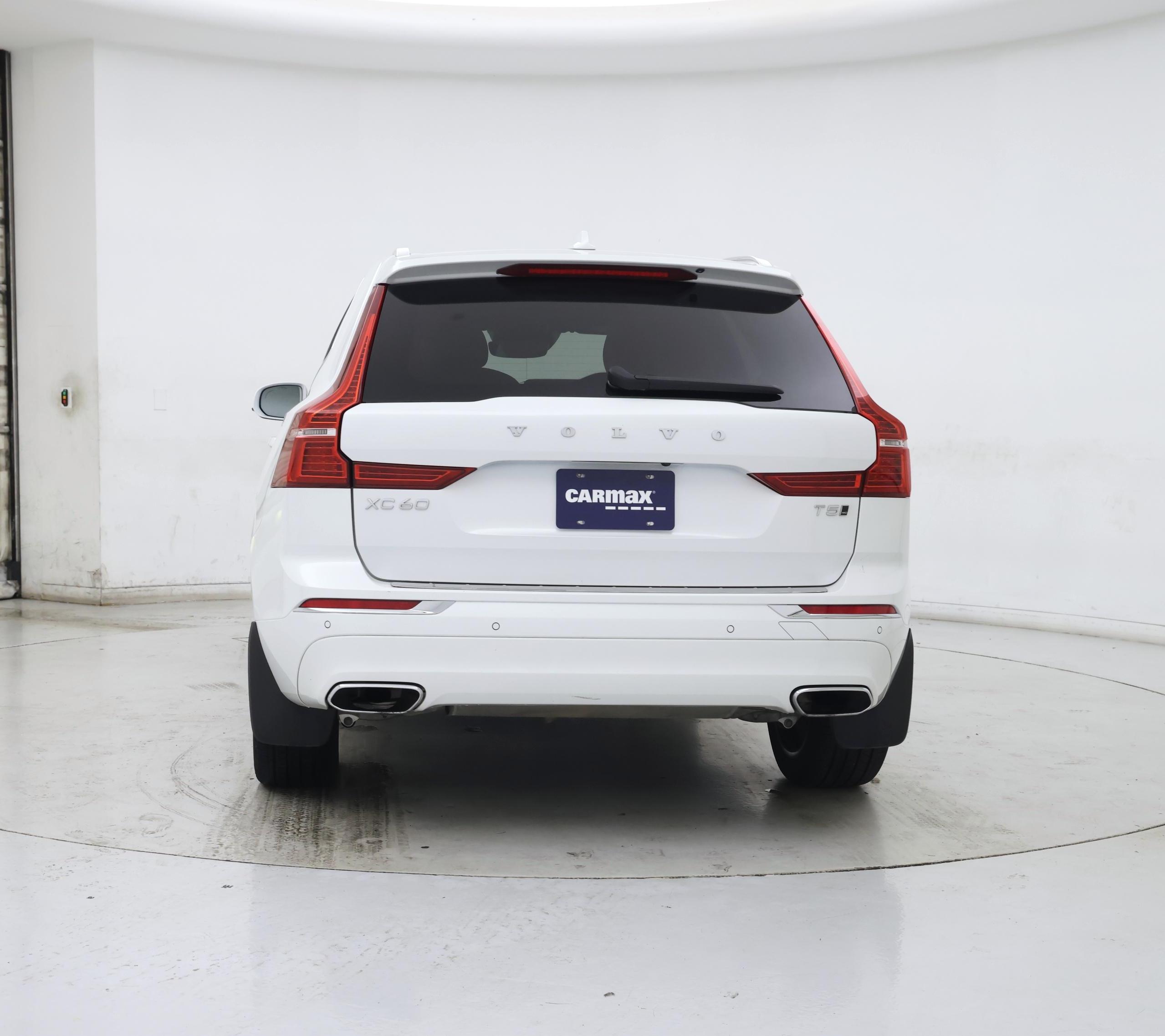 Thumbnail: 2021 Volvo XC60 - 6