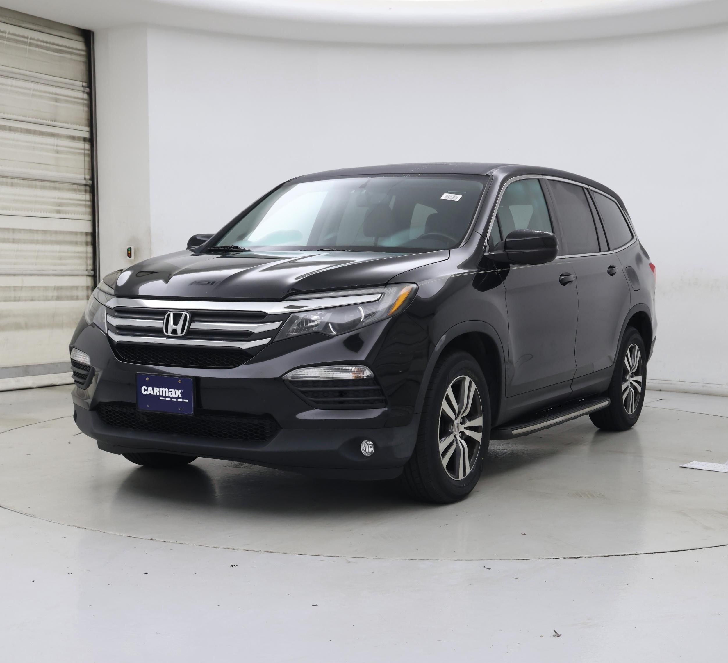 Thumbnail: 2016 Honda Pilot - 4