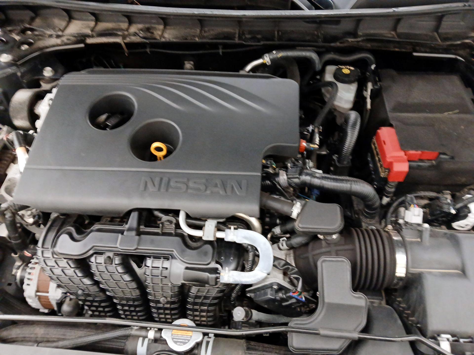 Thumbnail: 2020 Nissan Altima - 19