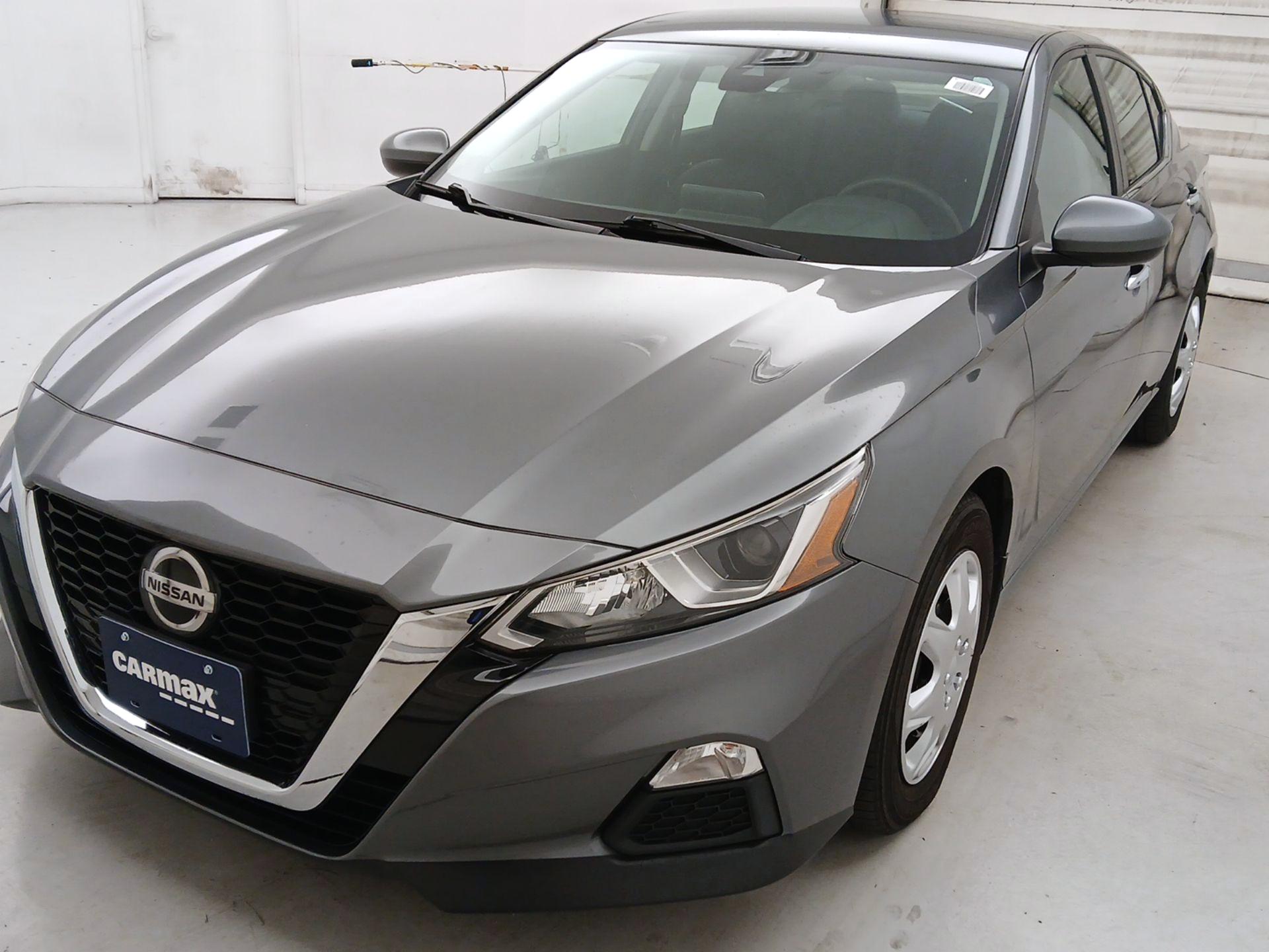 Thumbnail: 2020 Nissan Altima - 3