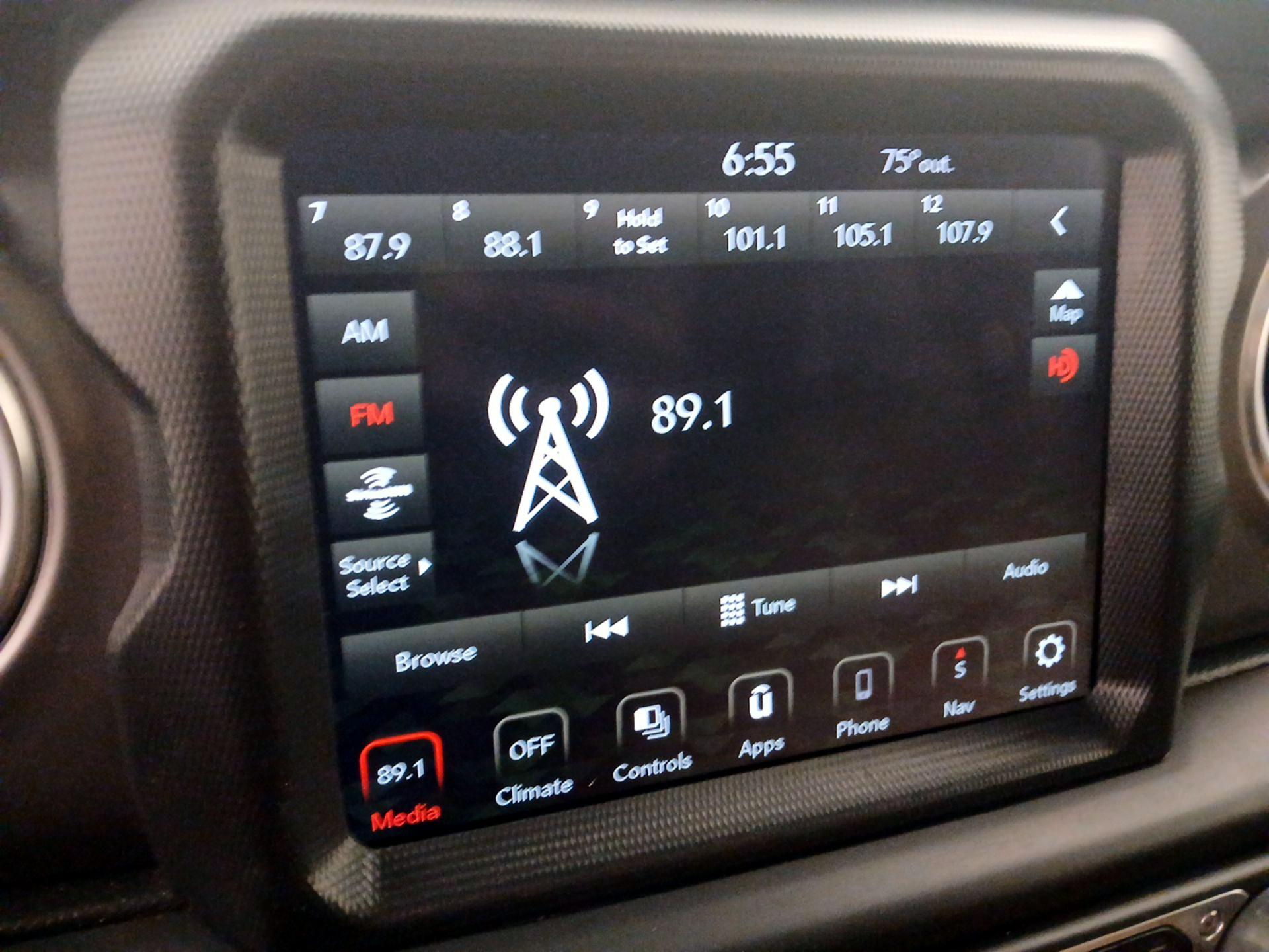 Thumbnail: 2021 Jeep Wrangler - 16