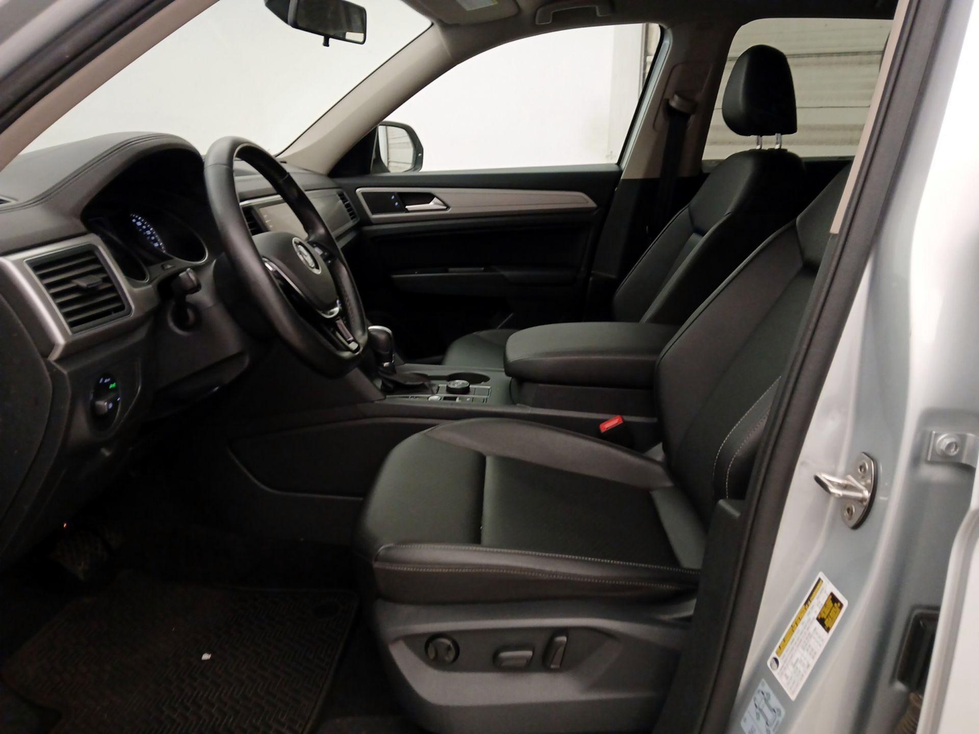 Thumbnail: 2019 Volkswagen Atlas - 11