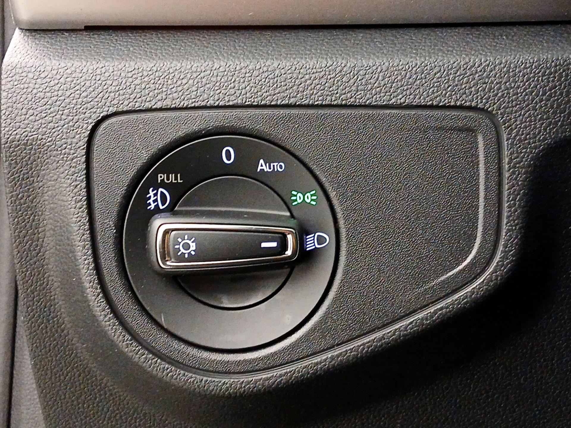 Thumbnail: 2019 Volkswagen Atlas - 13