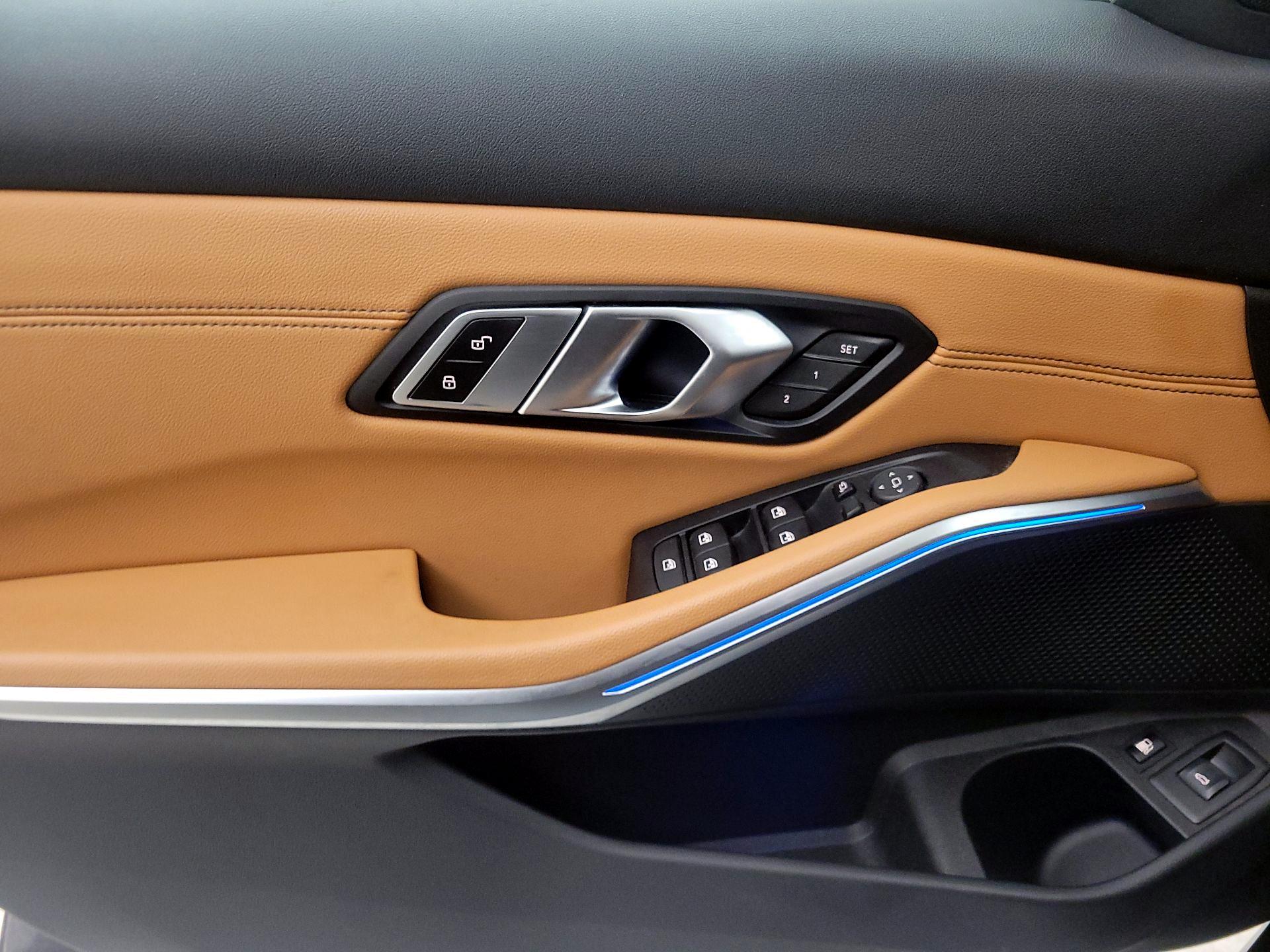 Thumbnail: 2021 BMW 3 Series - 12