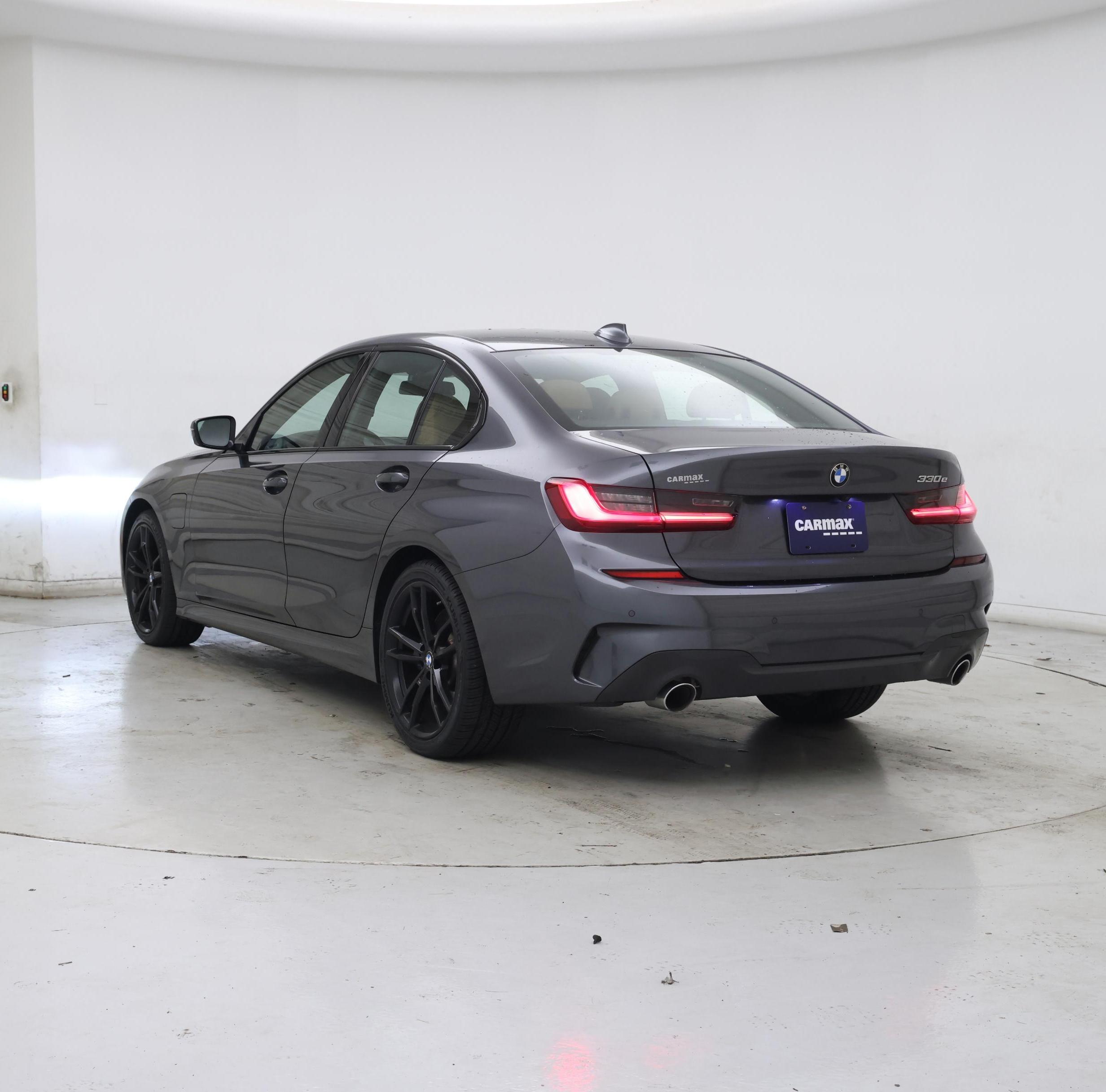 Thumbnail: 2021 BMW 3 Series - 2