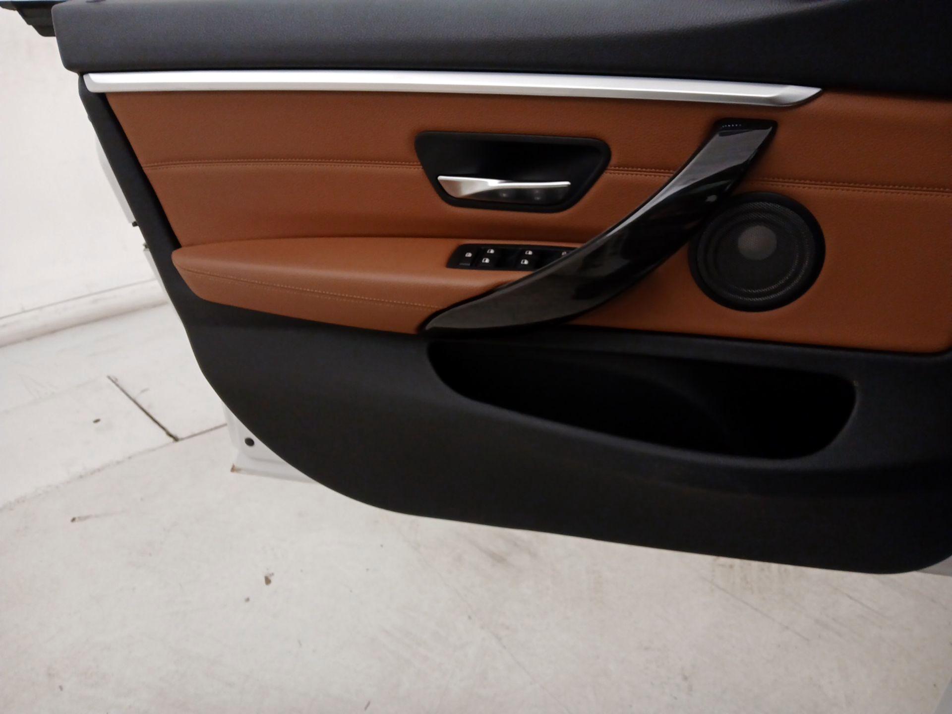 Thumbnail: 2017 BMW 4 Series - 12