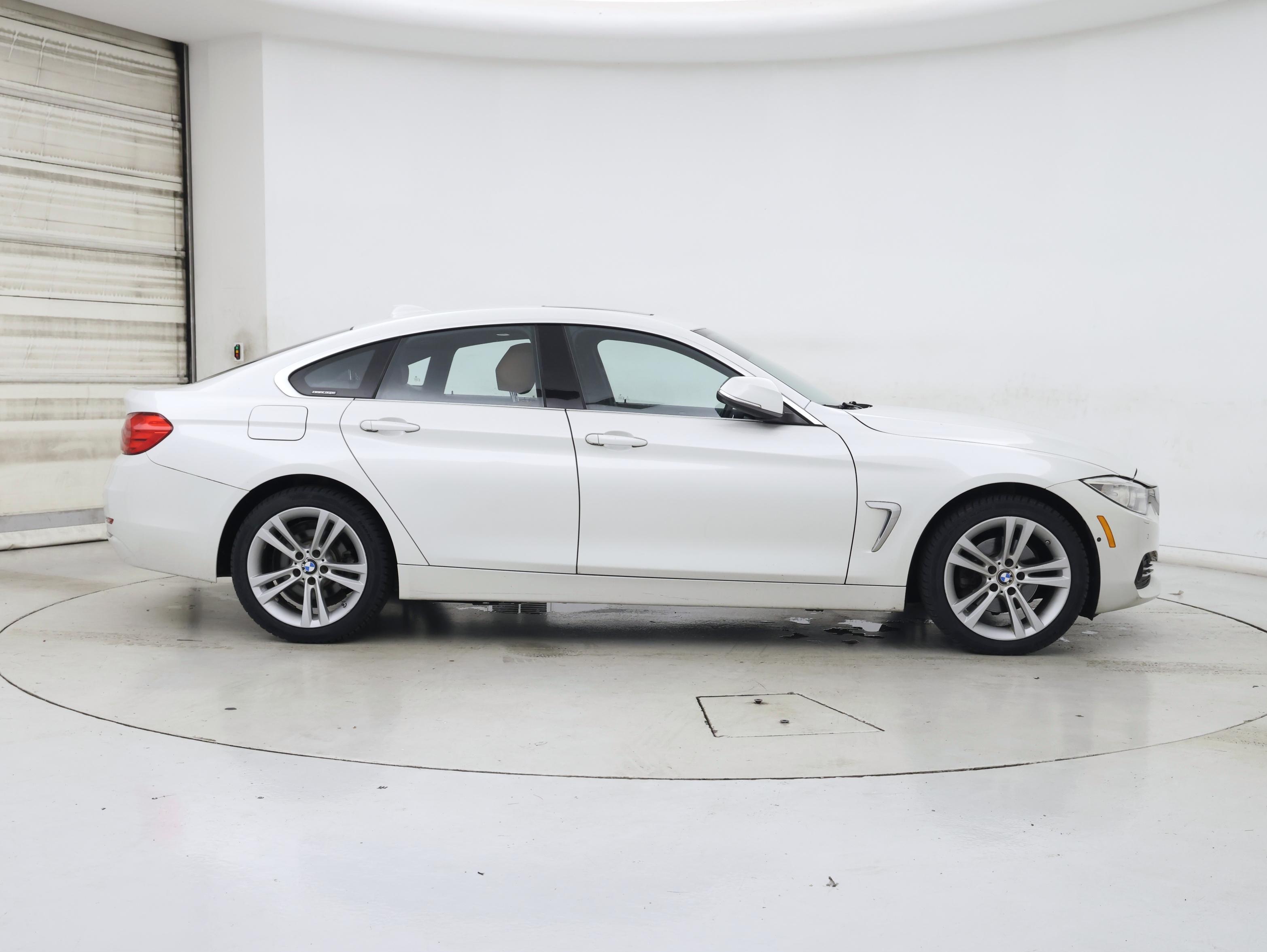 Thumbnail: 2017 BMW 4 Series - 7