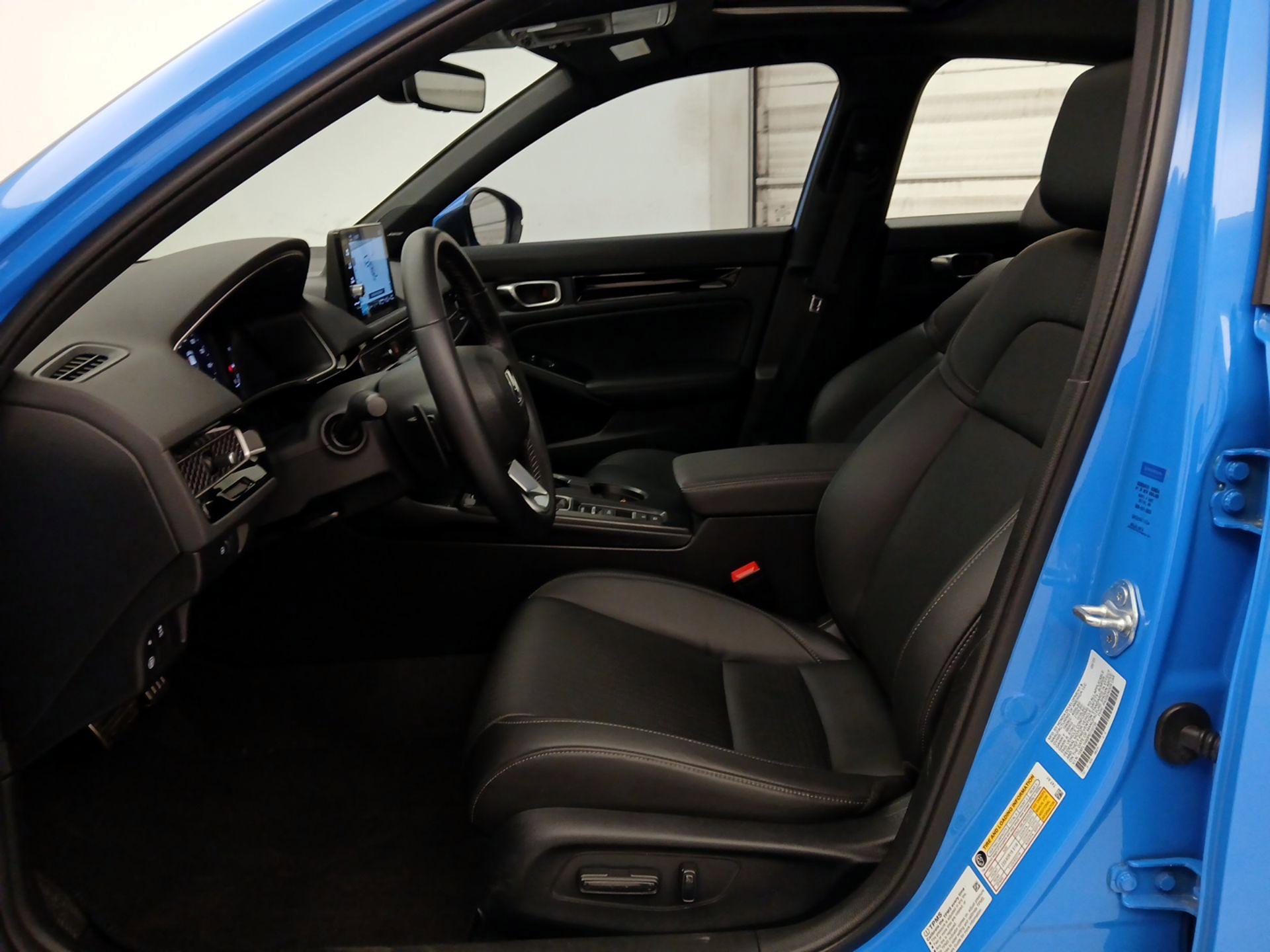 Thumbnail: 2023 Honda Civic - 11