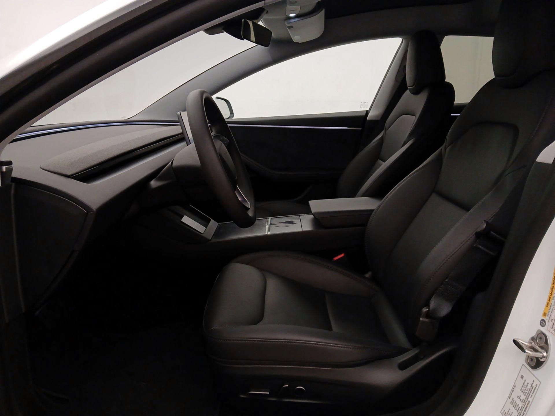 Thumbnail: 2024 Tesla Model 3 - 11