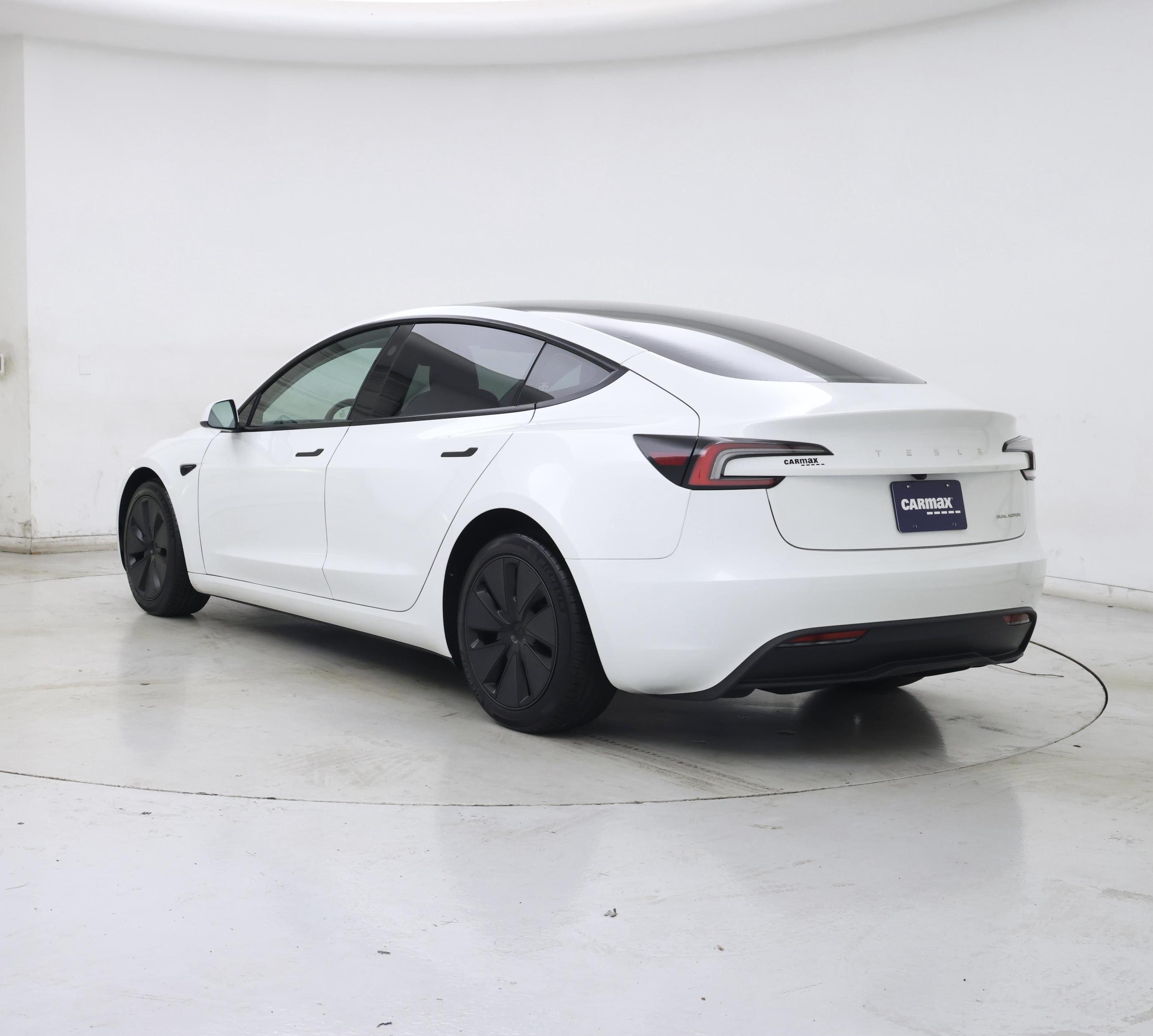 Thumbnail: 2024 Tesla Model 3 - 2