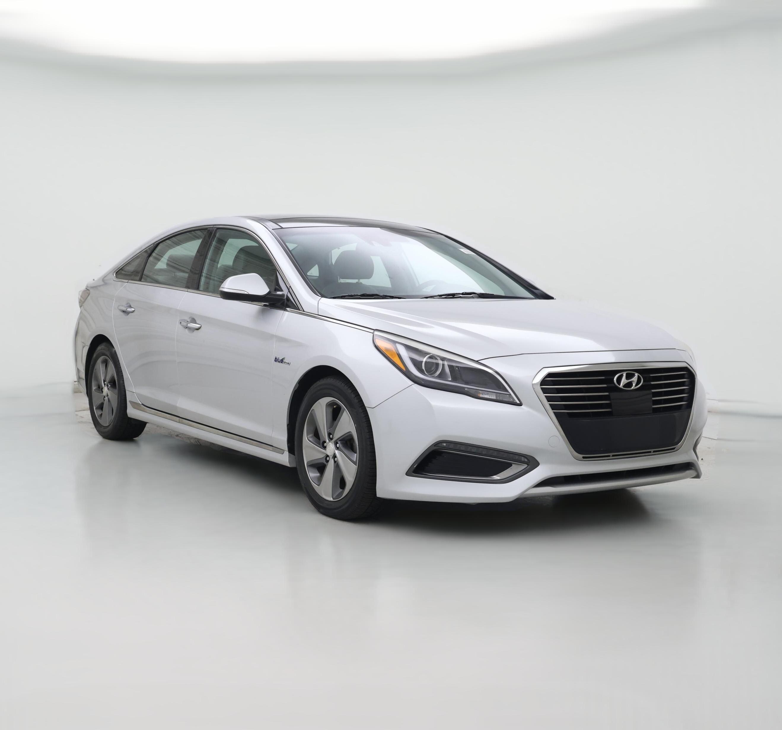 Thumbnail: 2016 Hyundai Sonata - 1
