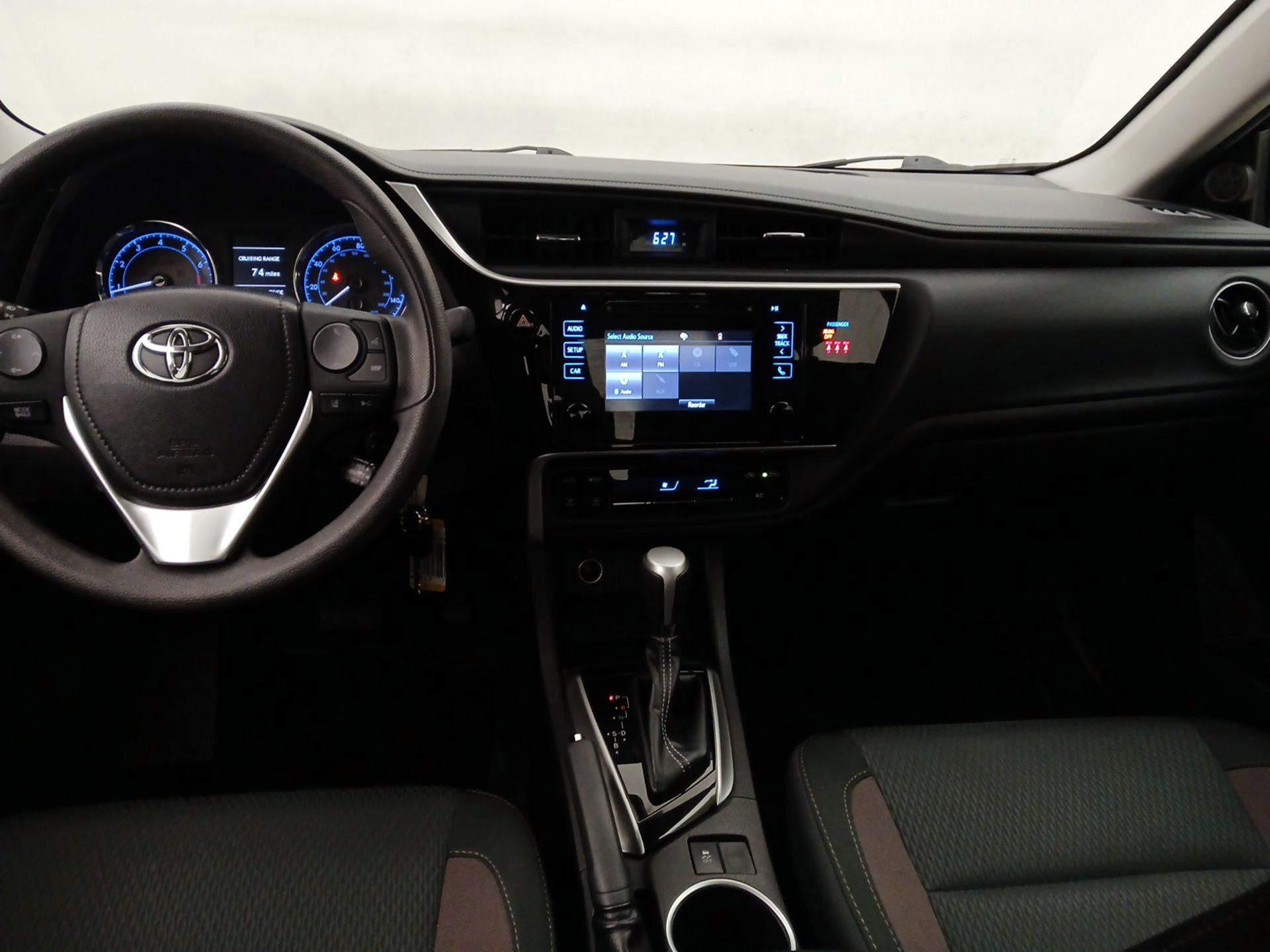 Thumbnail: 2019 Toyota Corolla - 9