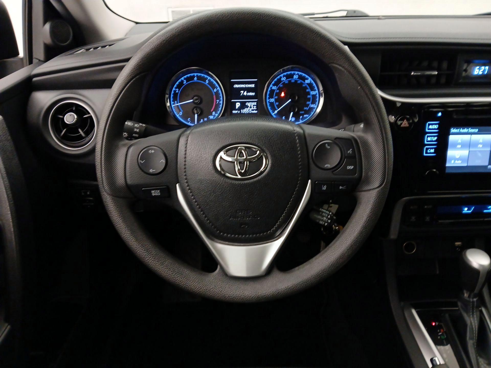 Thumbnail: 2019 Toyota Corolla - 10