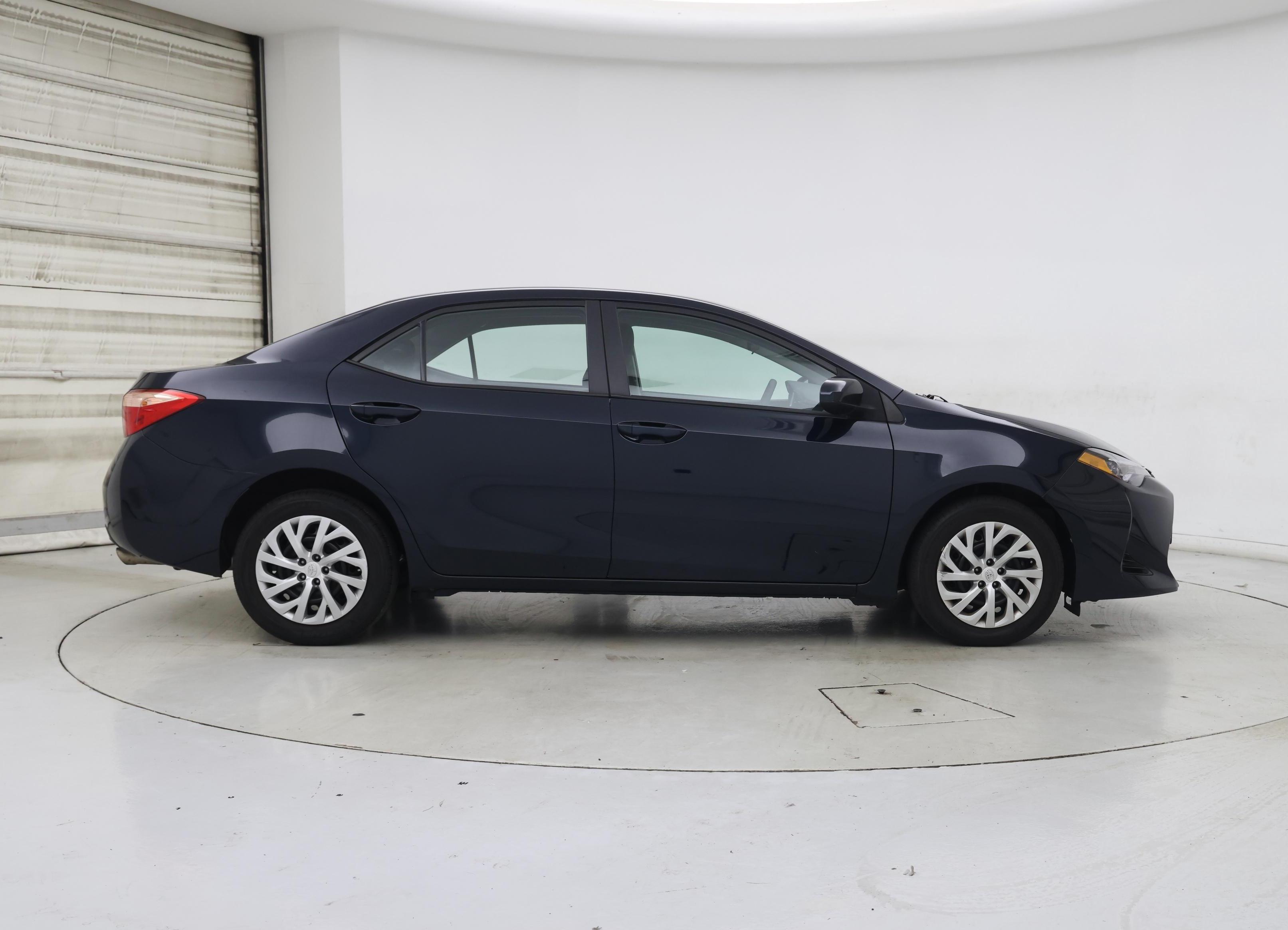 Thumbnail: 2019 Toyota Corolla - 7