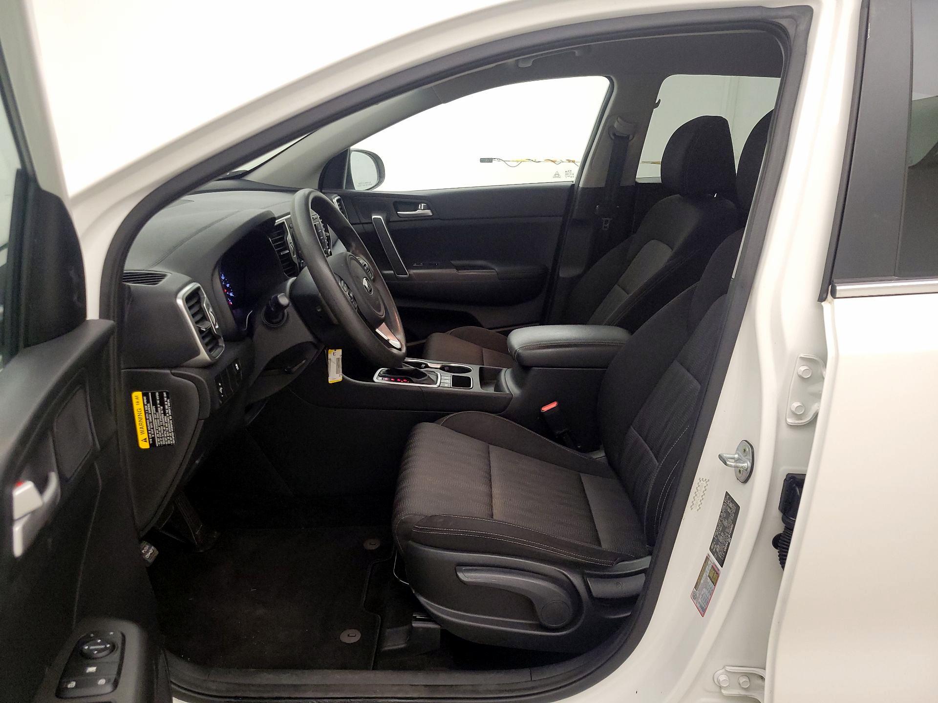 Thumbnail: 2019 Kia Sportage - 11