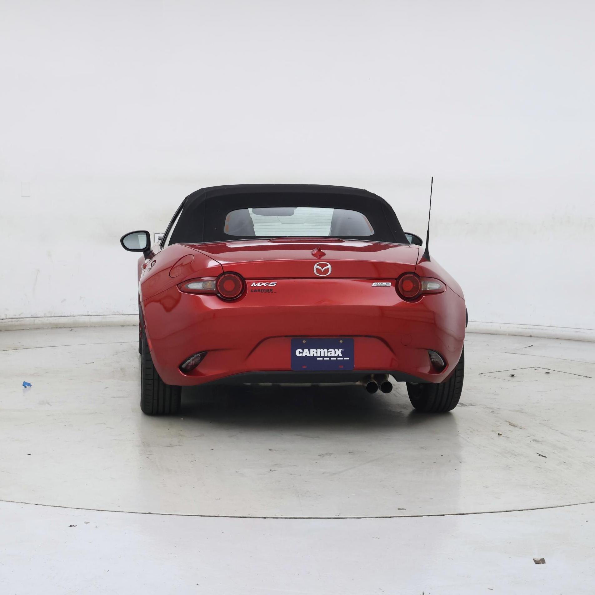 Thumbnail: 2016 Mazda MX-5 Miata - 6