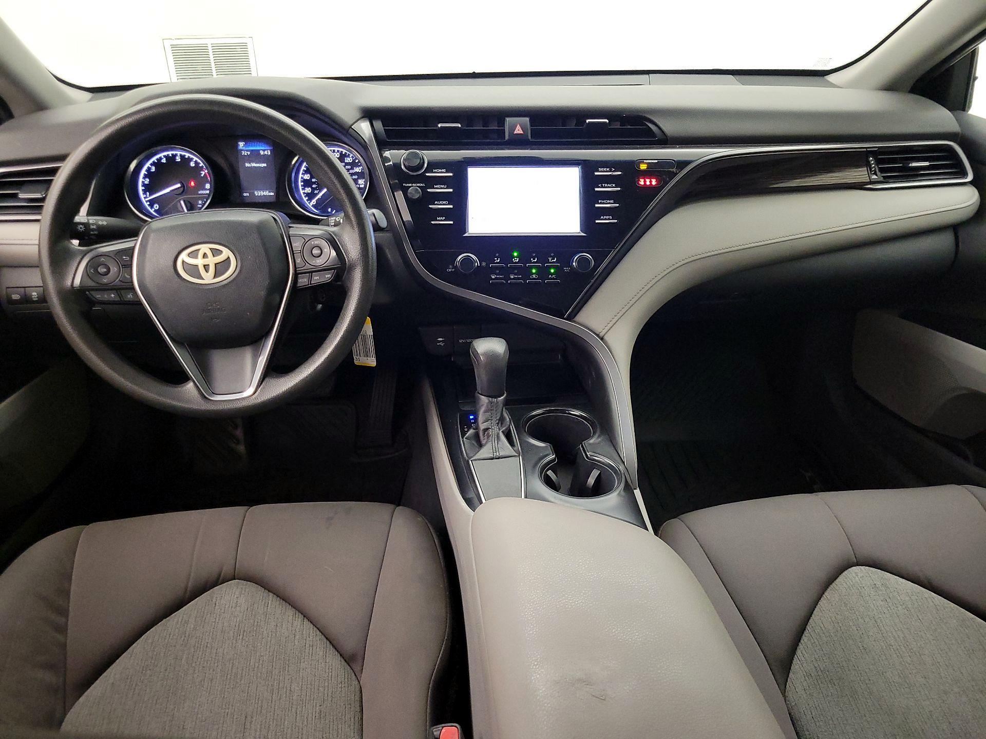 Thumbnail: 2019 Toyota Camry - 9
