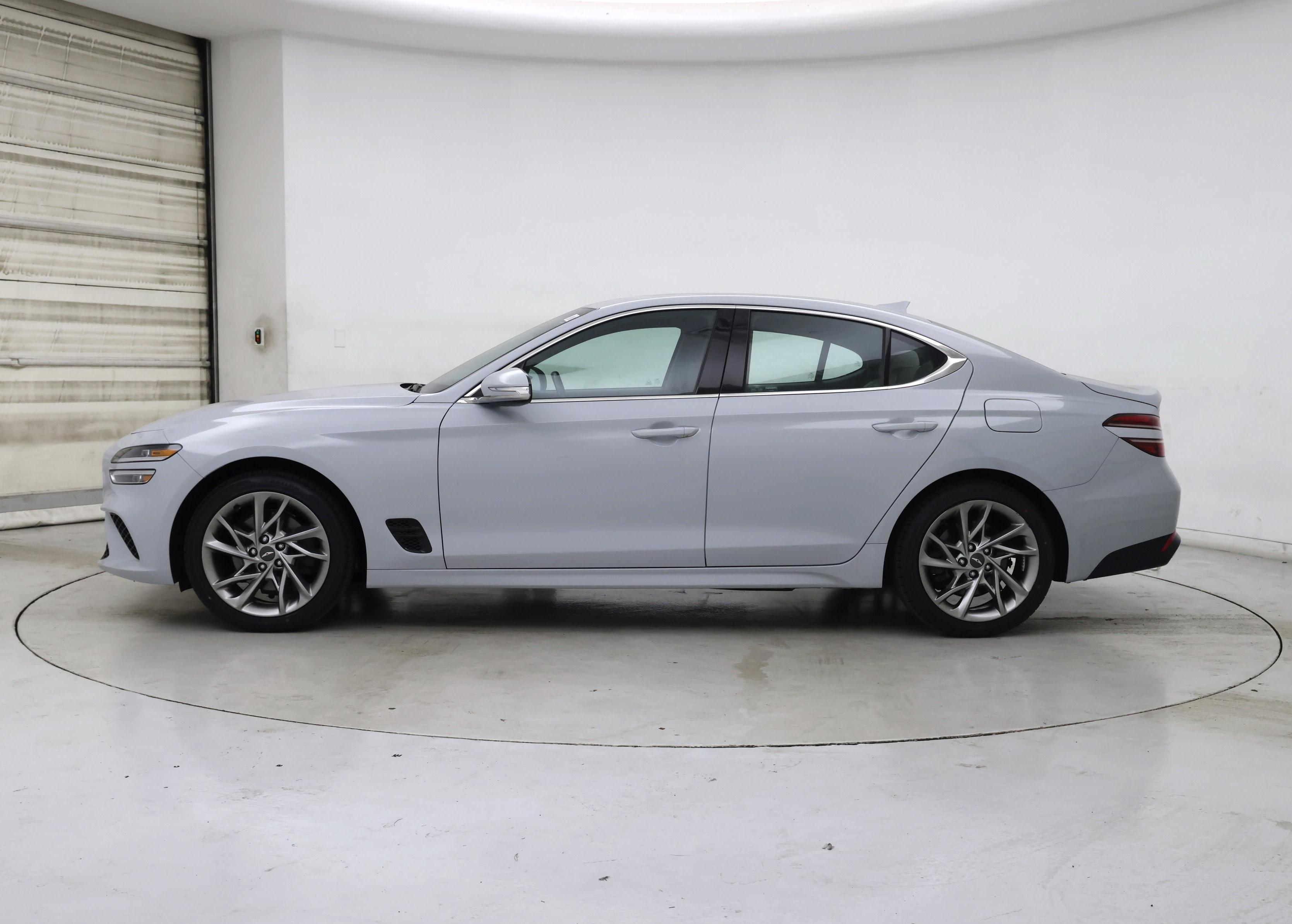 Thumbnail: 2022 Genesis G70 - 3
