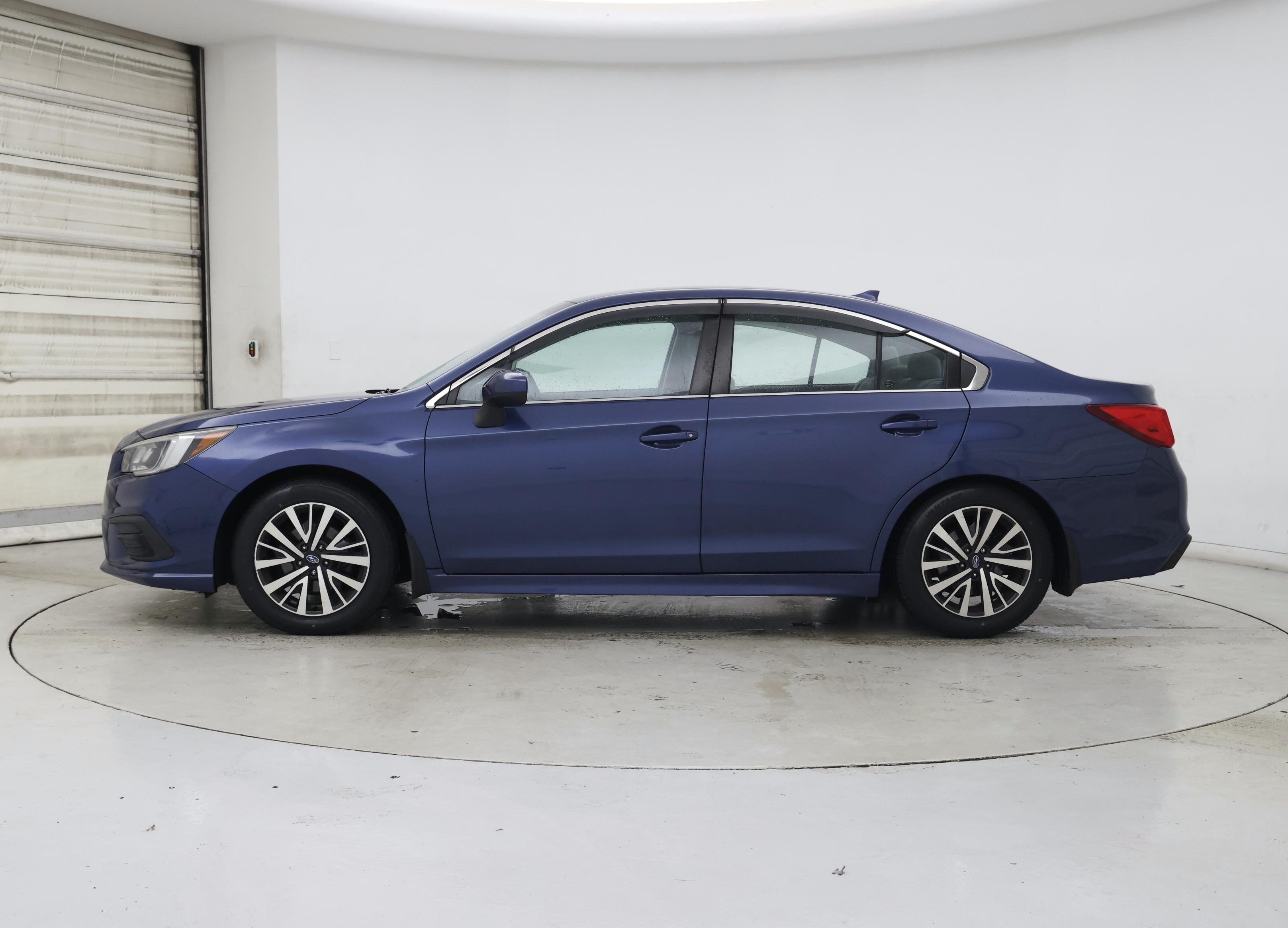 Thumbnail: 2019 Subaru Legacy - 3