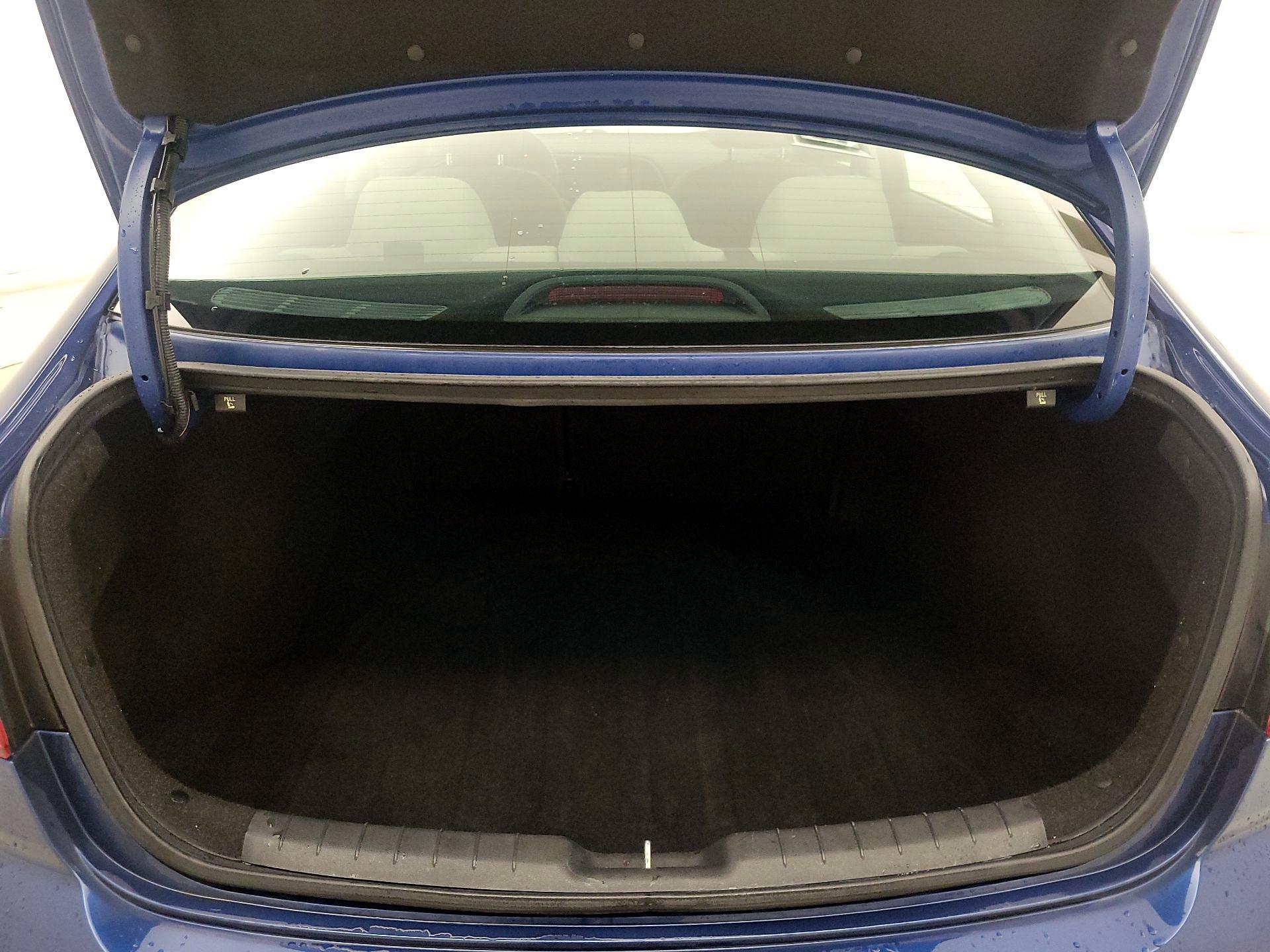 Thumbnail: 2019 Hyundai Elantra - 20