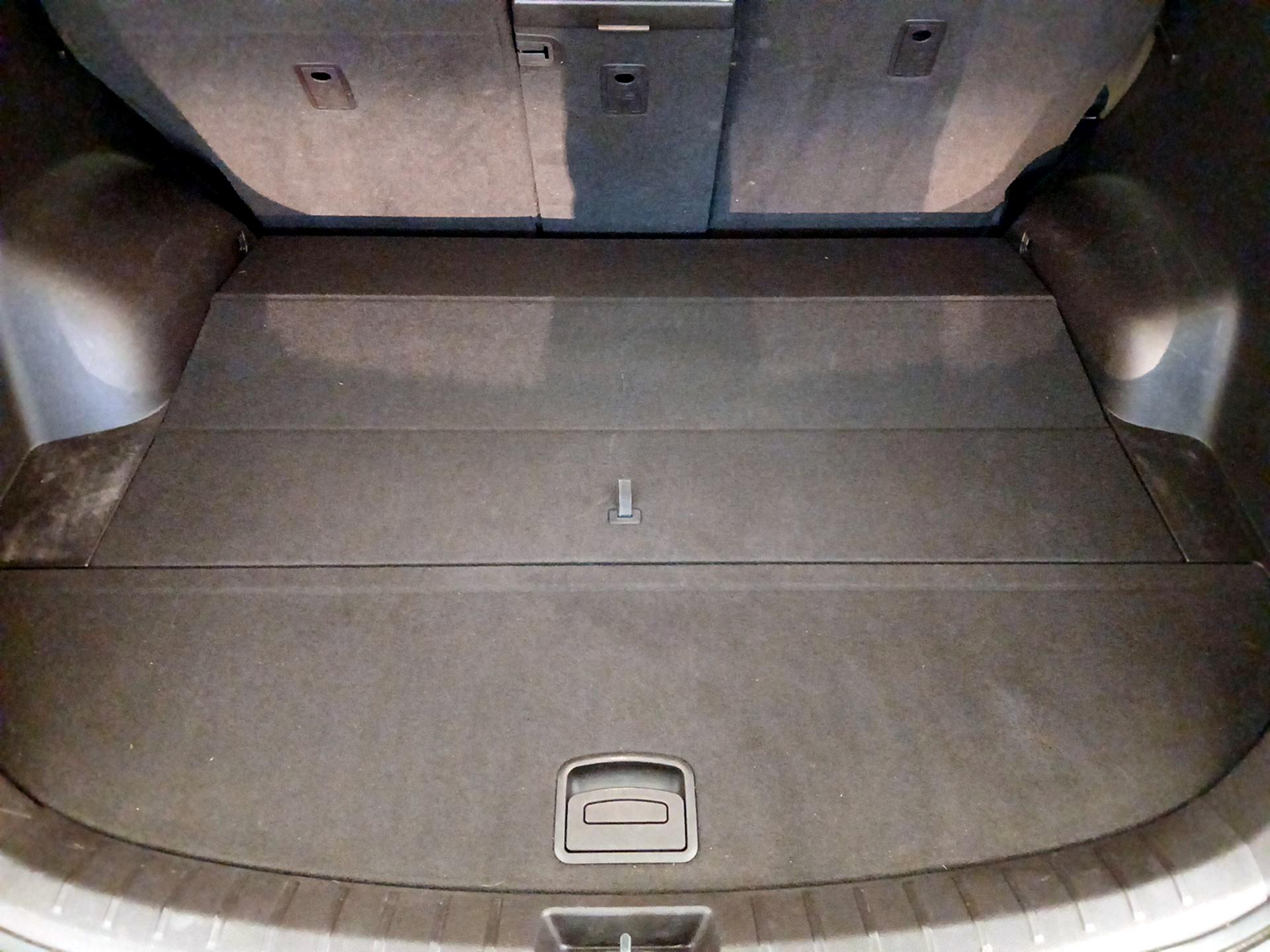 Thumbnail: 2014 Hyundai Santa Fe - 20