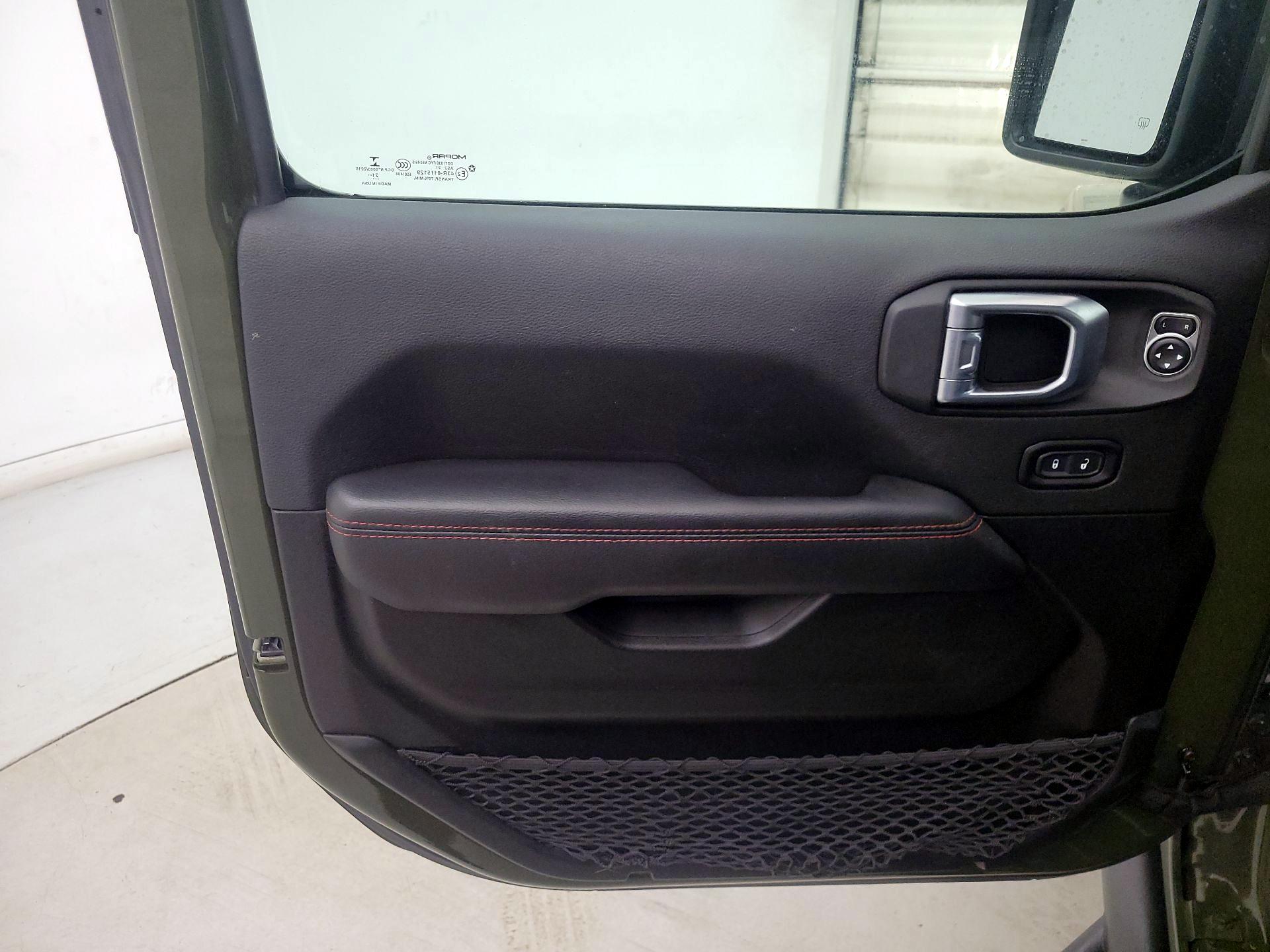 Thumbnail: 2021 Jeep Wrangler - 12