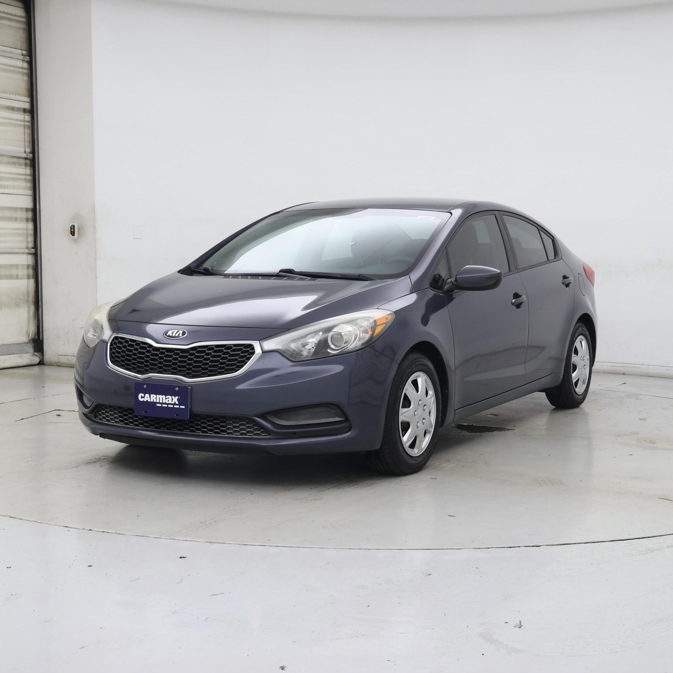 Thumbnail: 2016 Kia Forte - 4