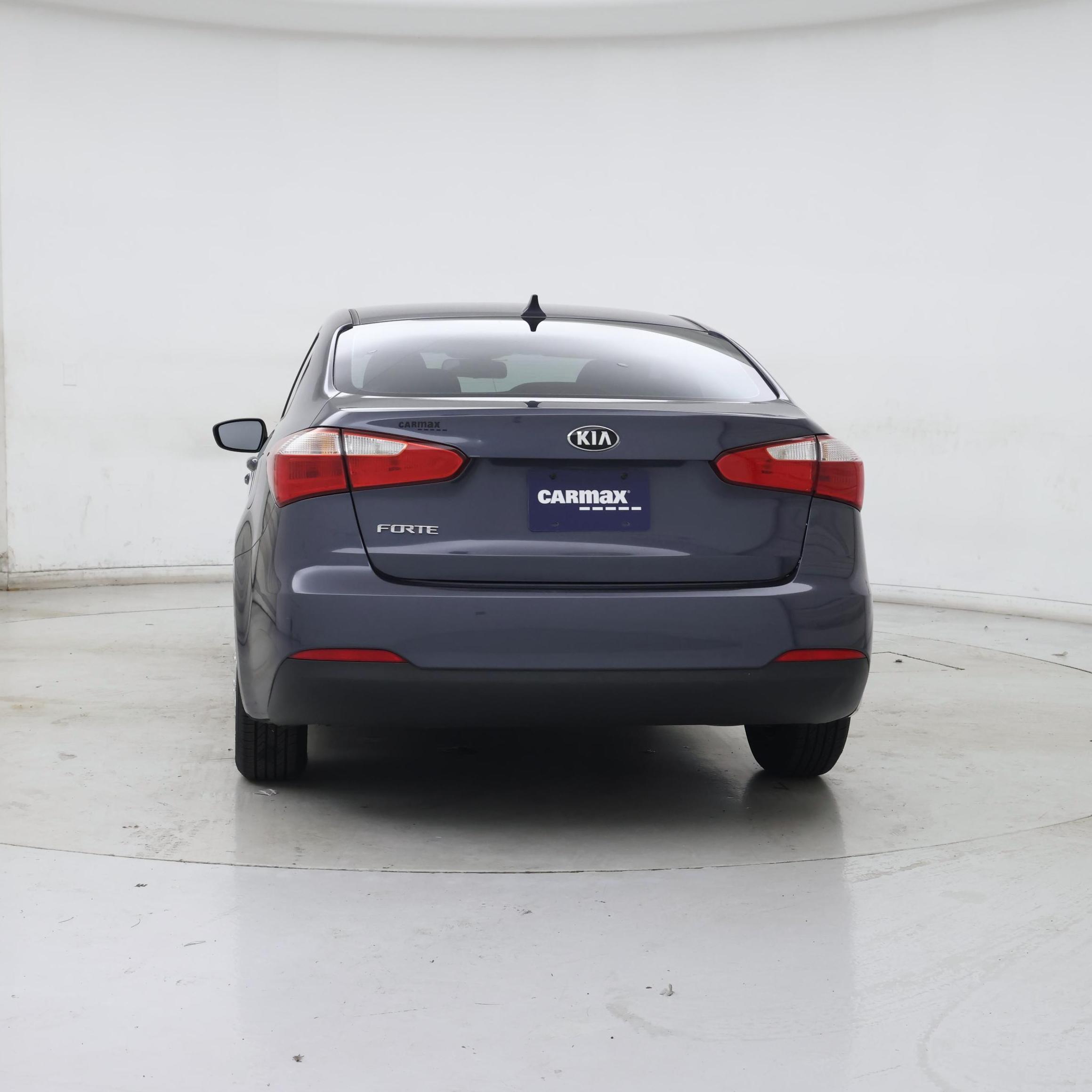 Thumbnail: 2016 Kia Forte - 6