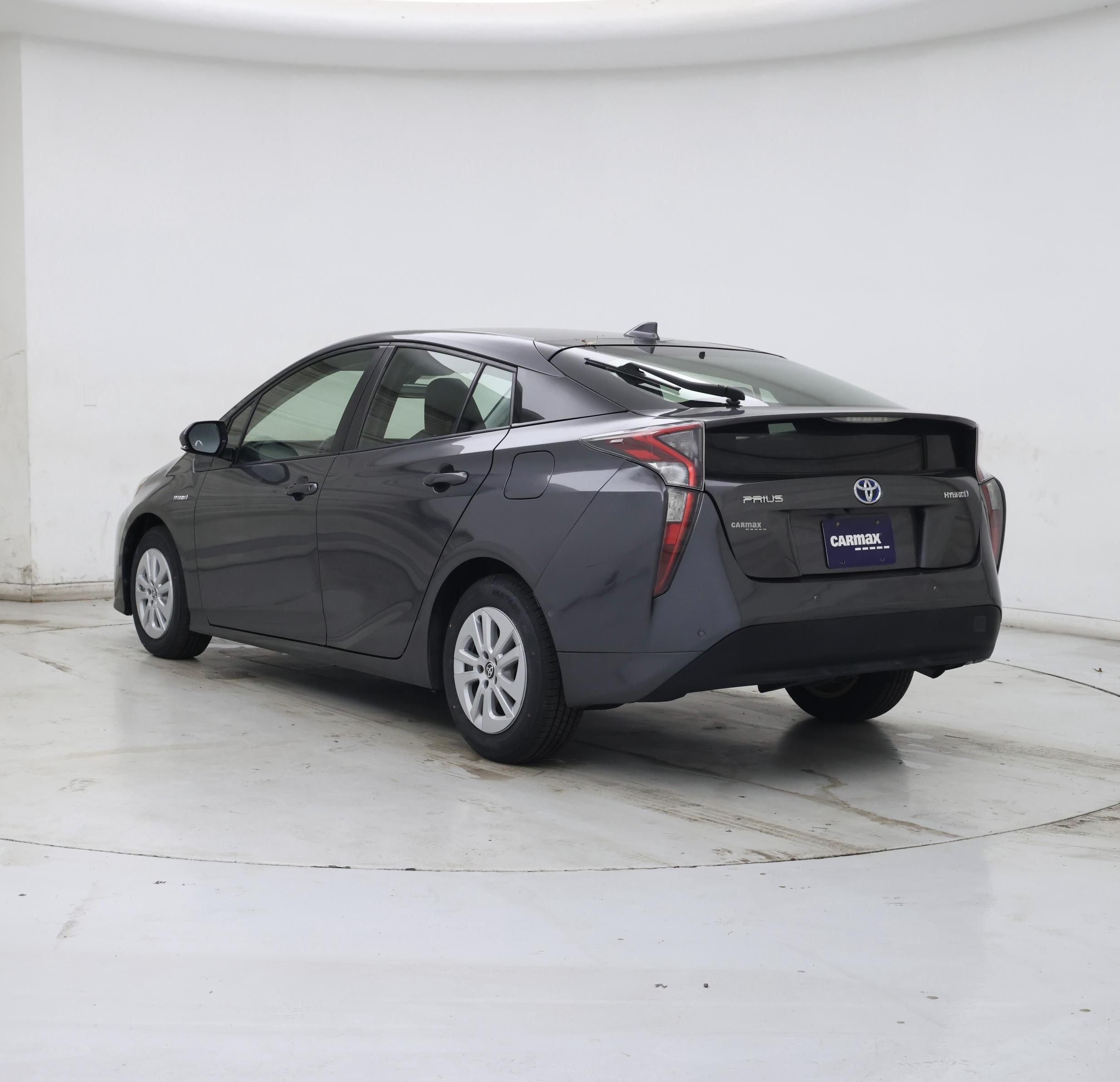 Thumbnail: 2017 Toyota Prius - 2