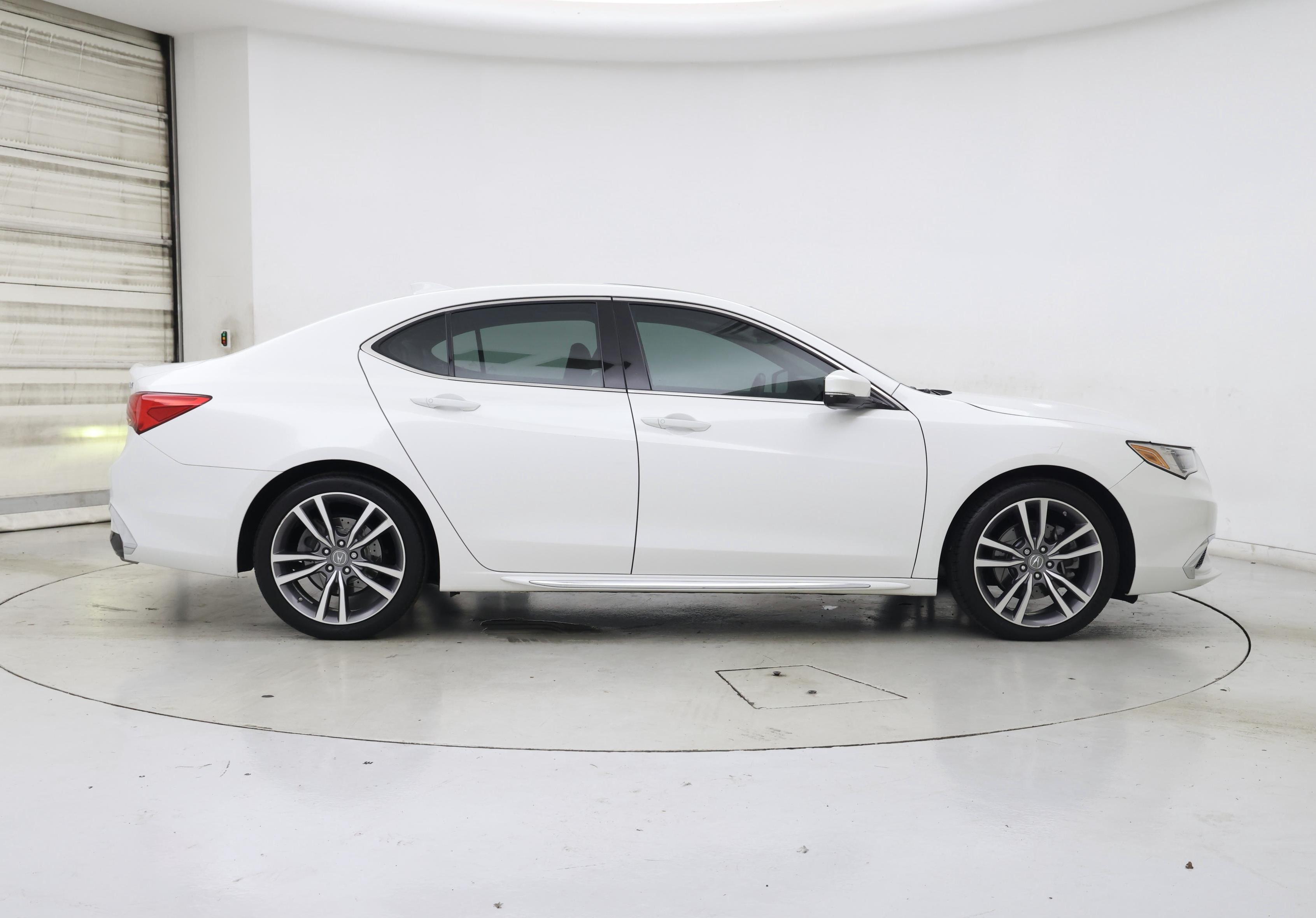 Thumbnail: 2020 Acura TLX - 7