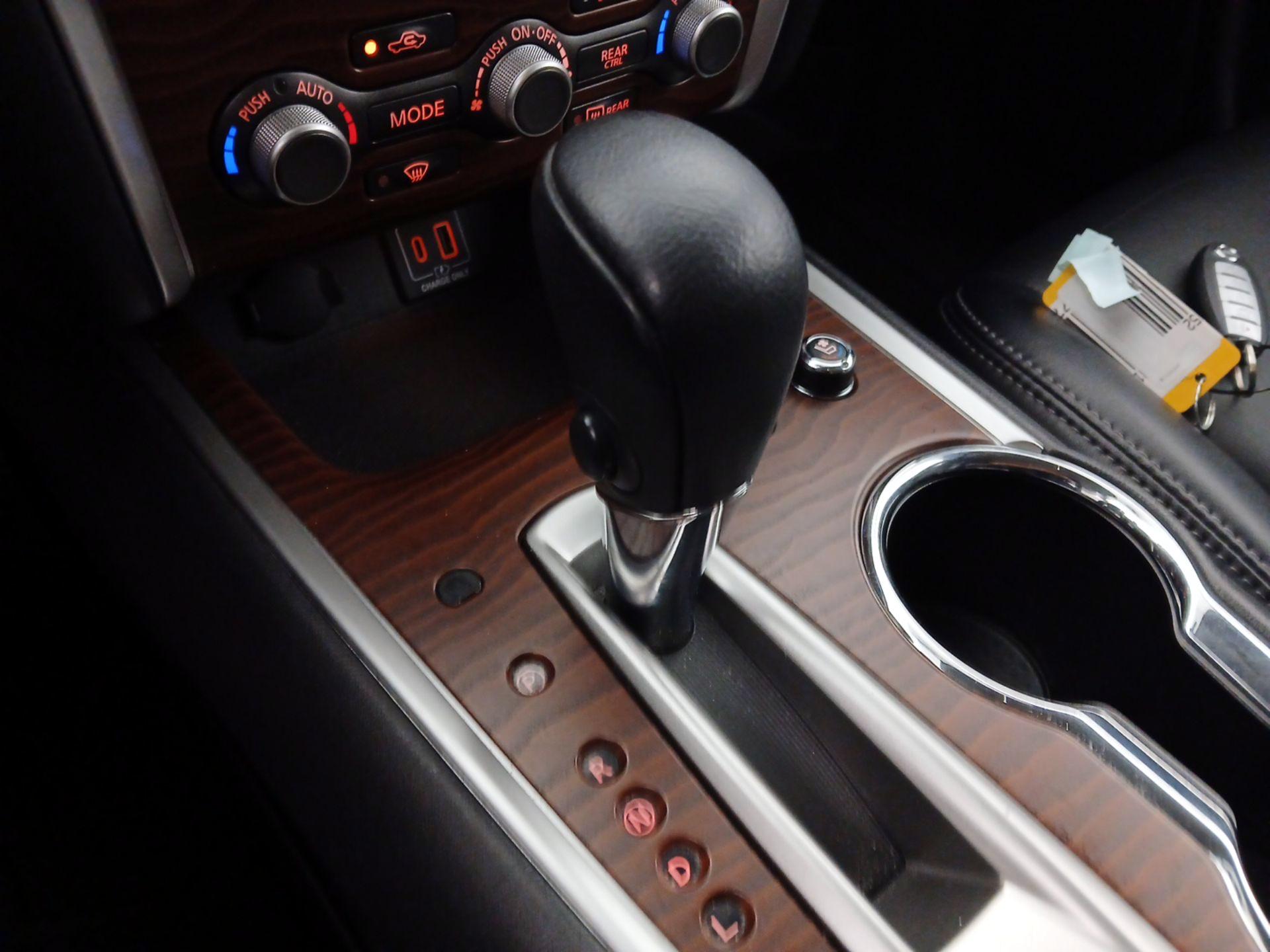 Thumbnail: 2019 Nissan Pathfinder - 18
