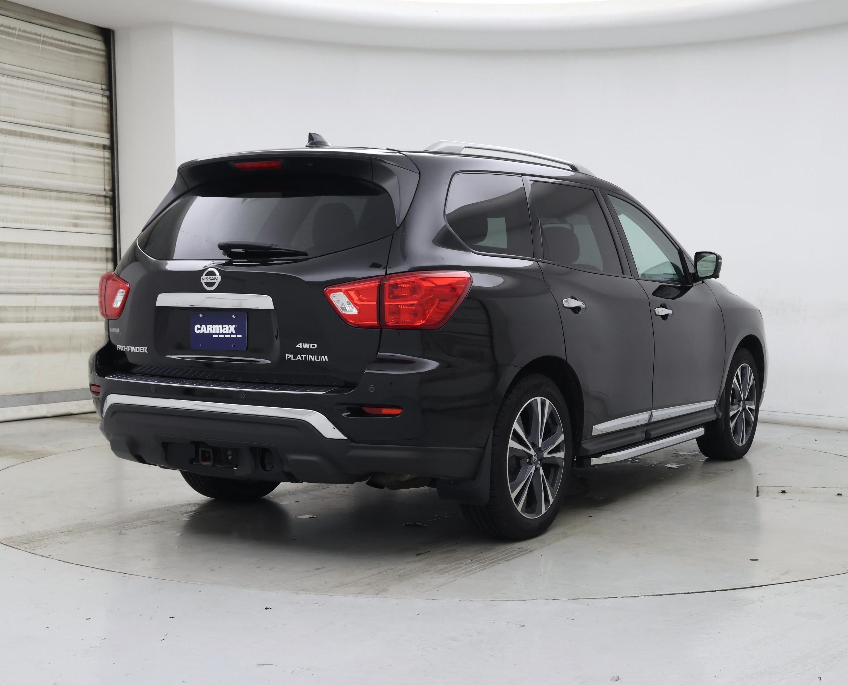 Thumbnail: 2019 Nissan Pathfinder - 8