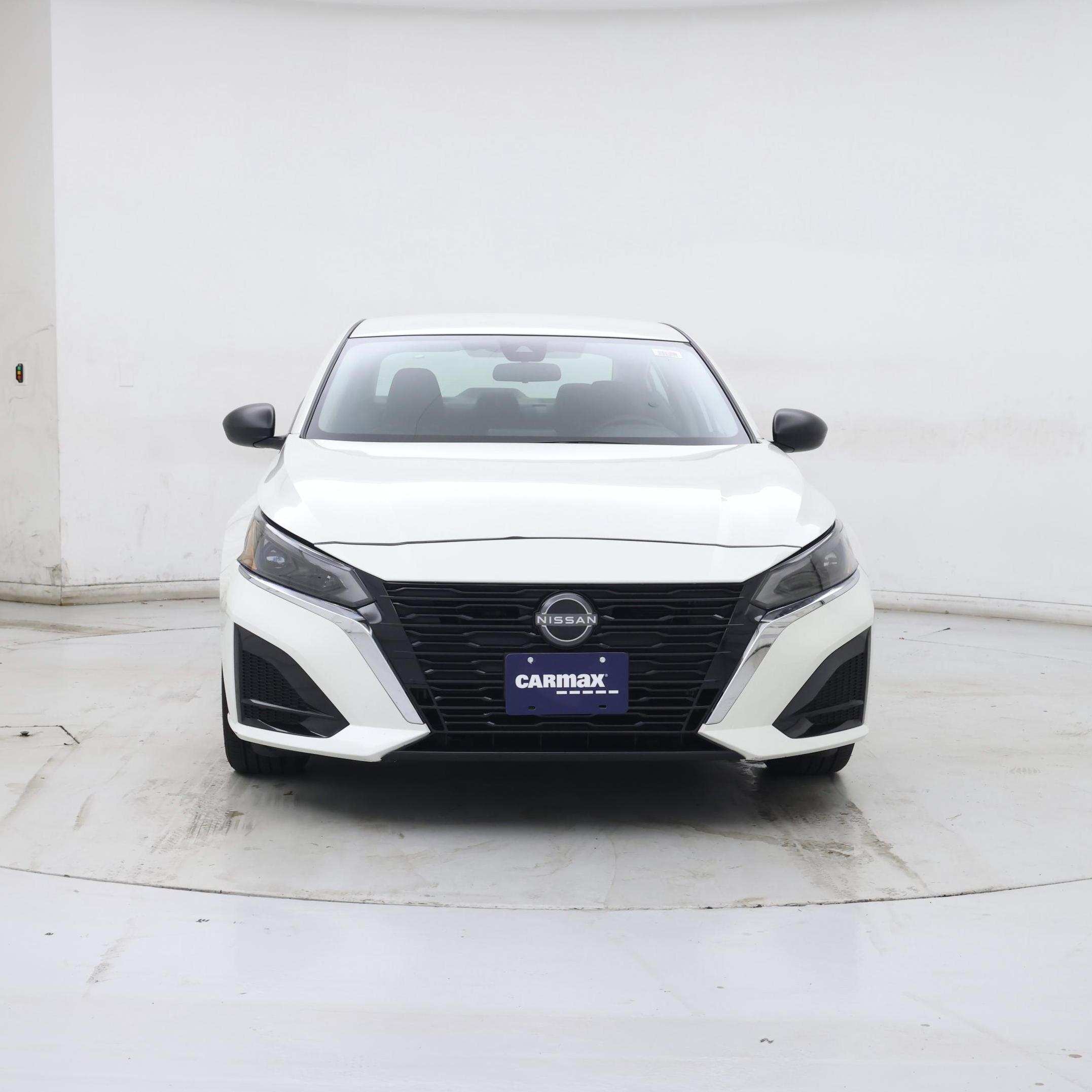 Thumbnail: 2024 Nissan Altima - 5