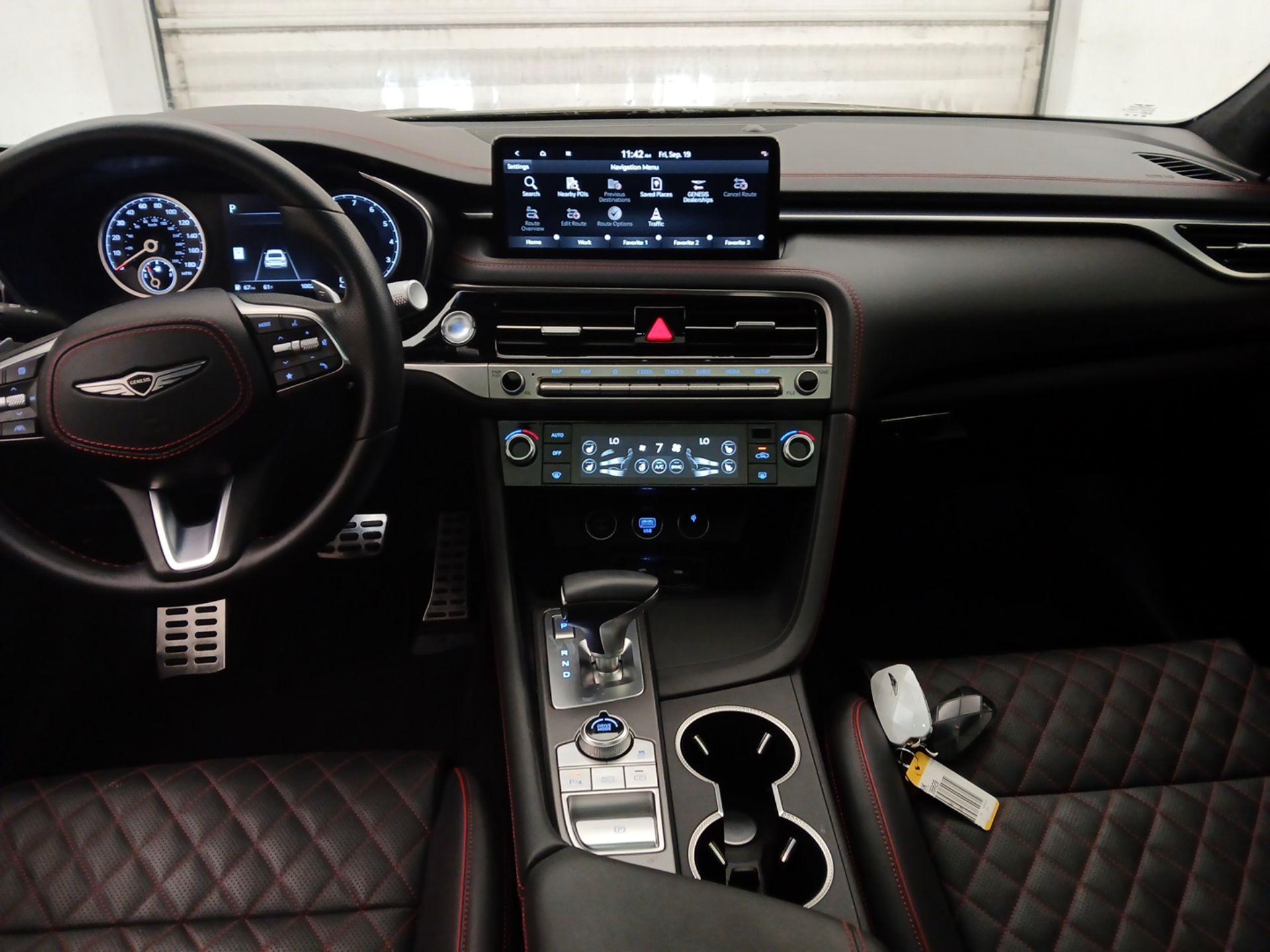 Thumbnail: 2024 Genesis G70 - 9
