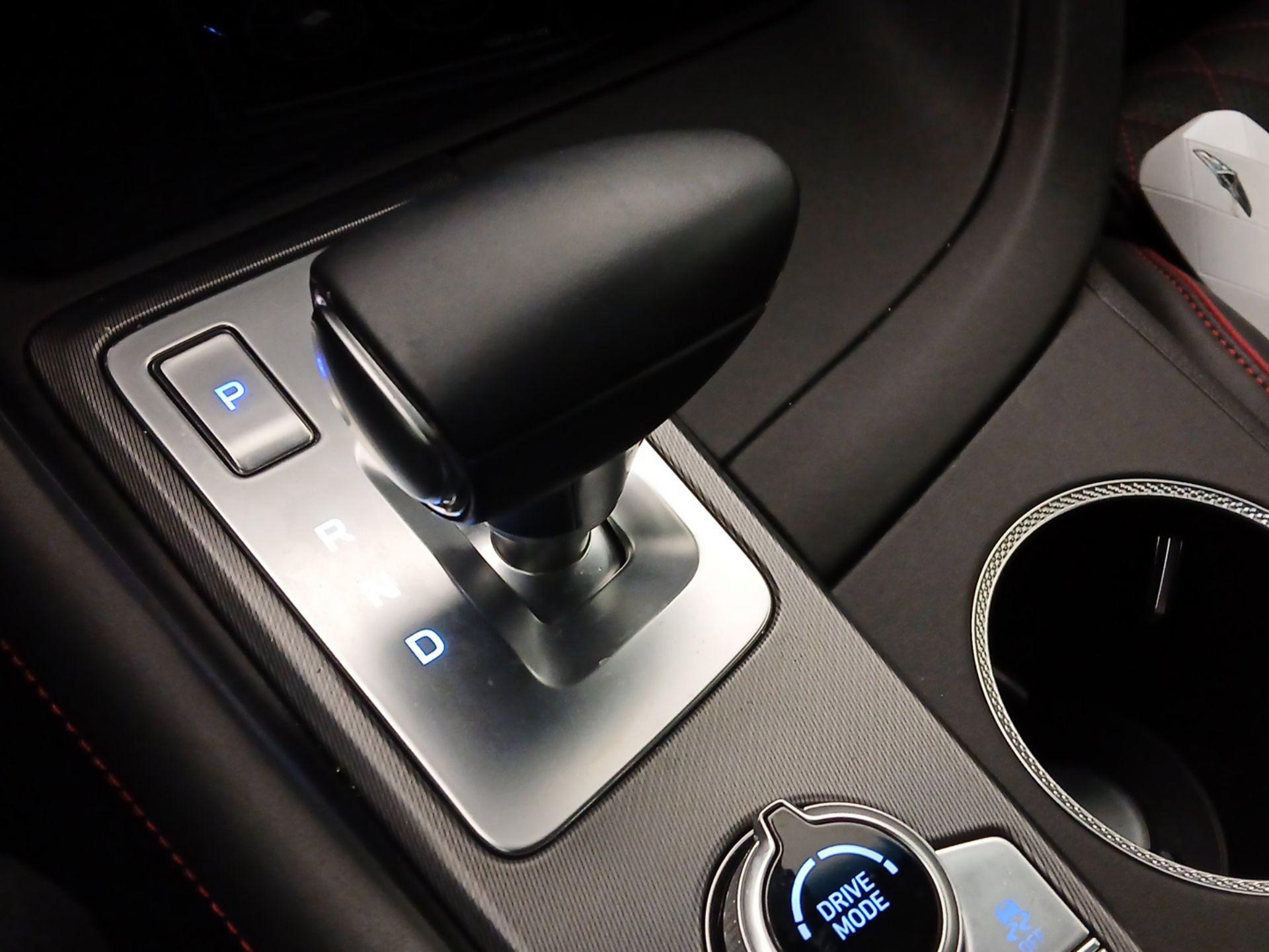 Thumbnail: 2024 Genesis G70 - 18