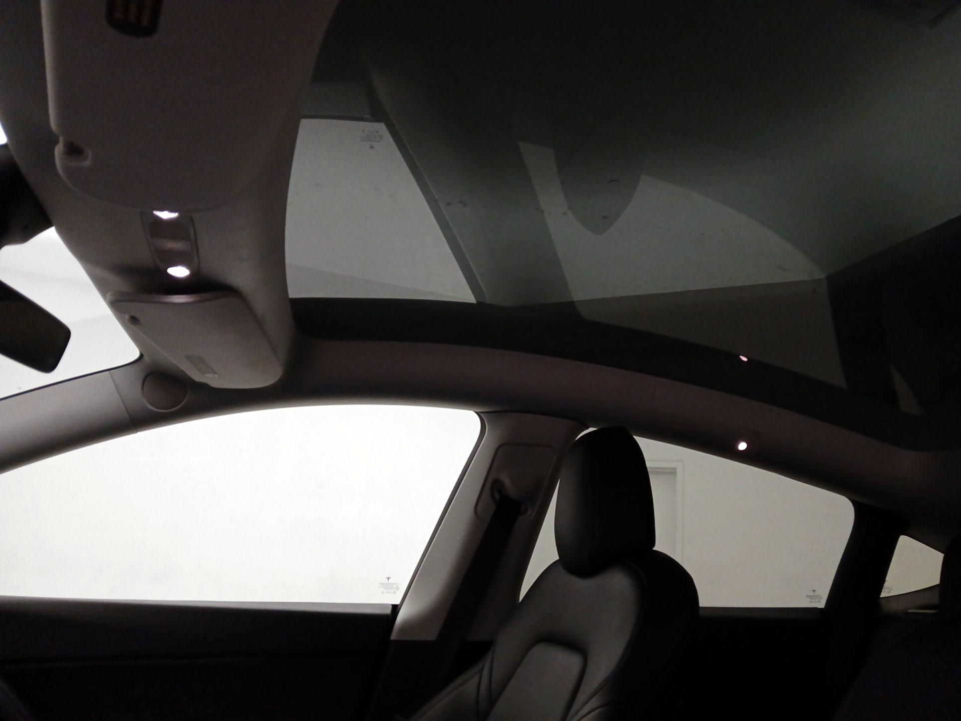 Thumbnail: 2021 Tesla Model Y - 18