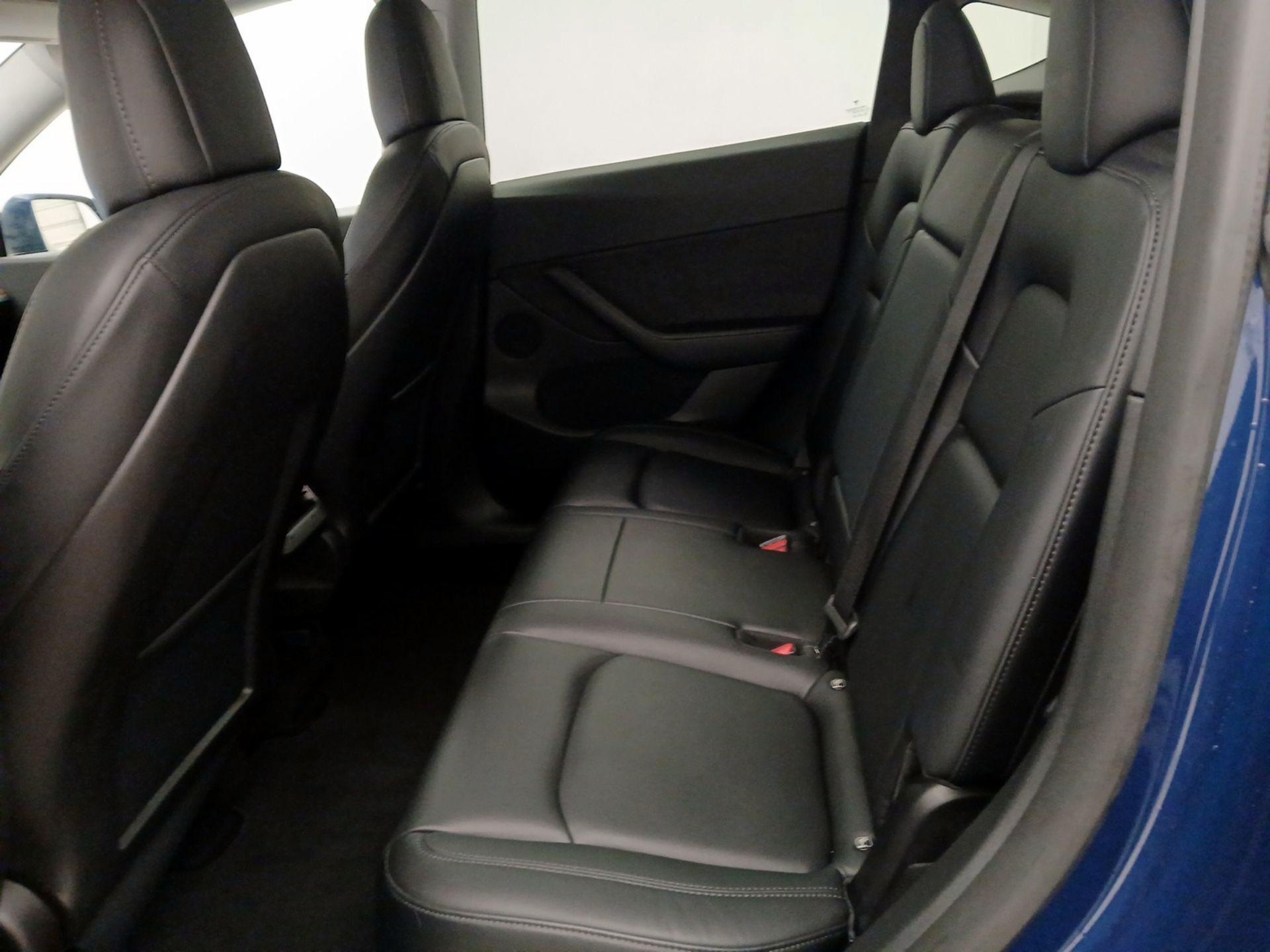 Thumbnail: 2021 Tesla Model Y - 19